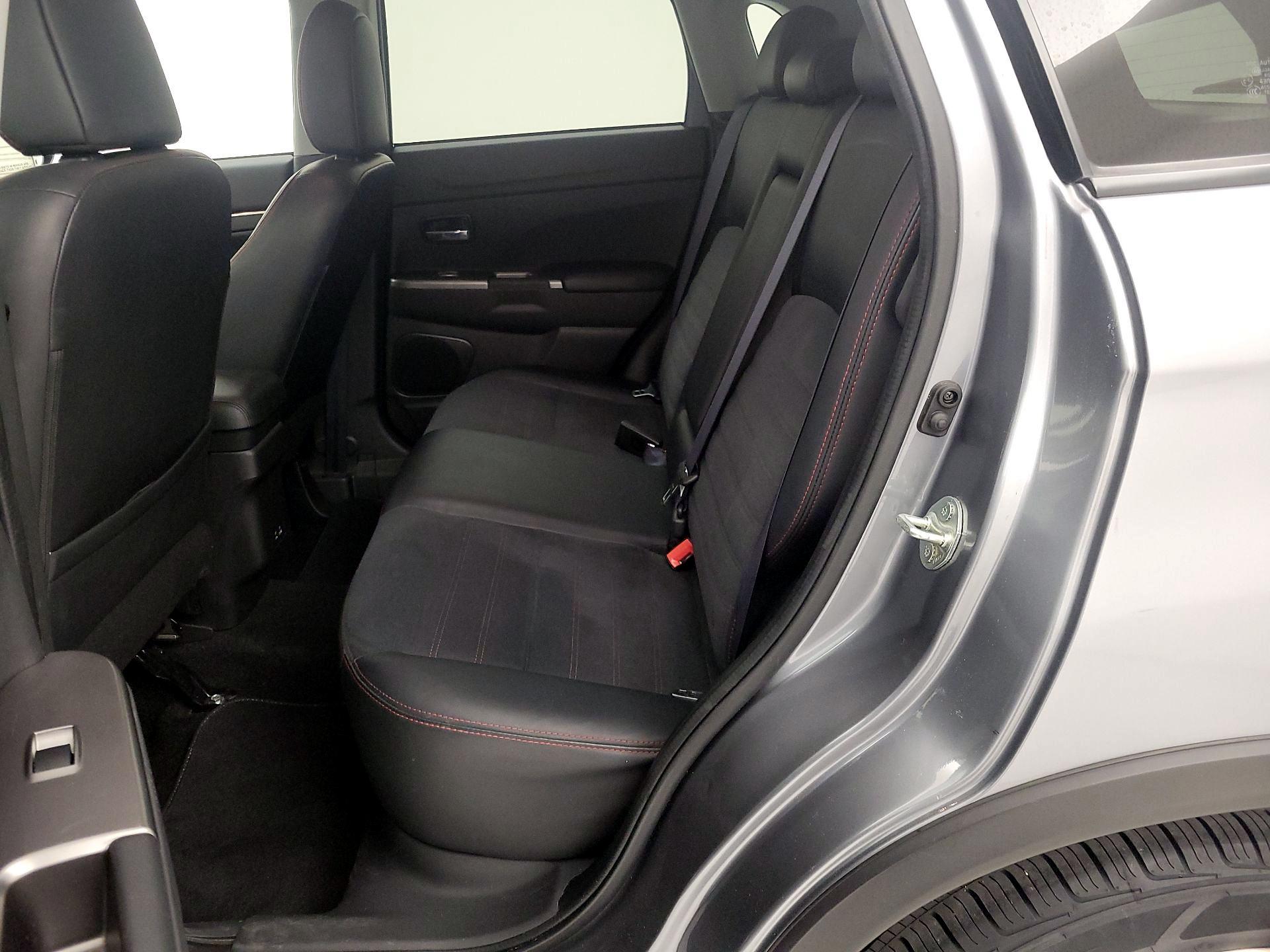 Thumbnail: 2024 Mitsubishi Outlander Sport - 19