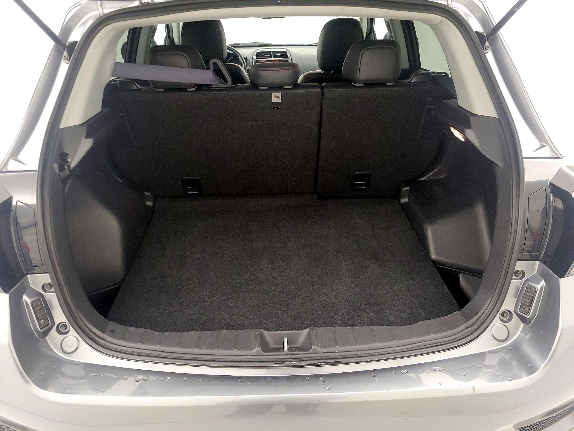 Thumbnail: 2024 Mitsubishi Outlander Sport - 20