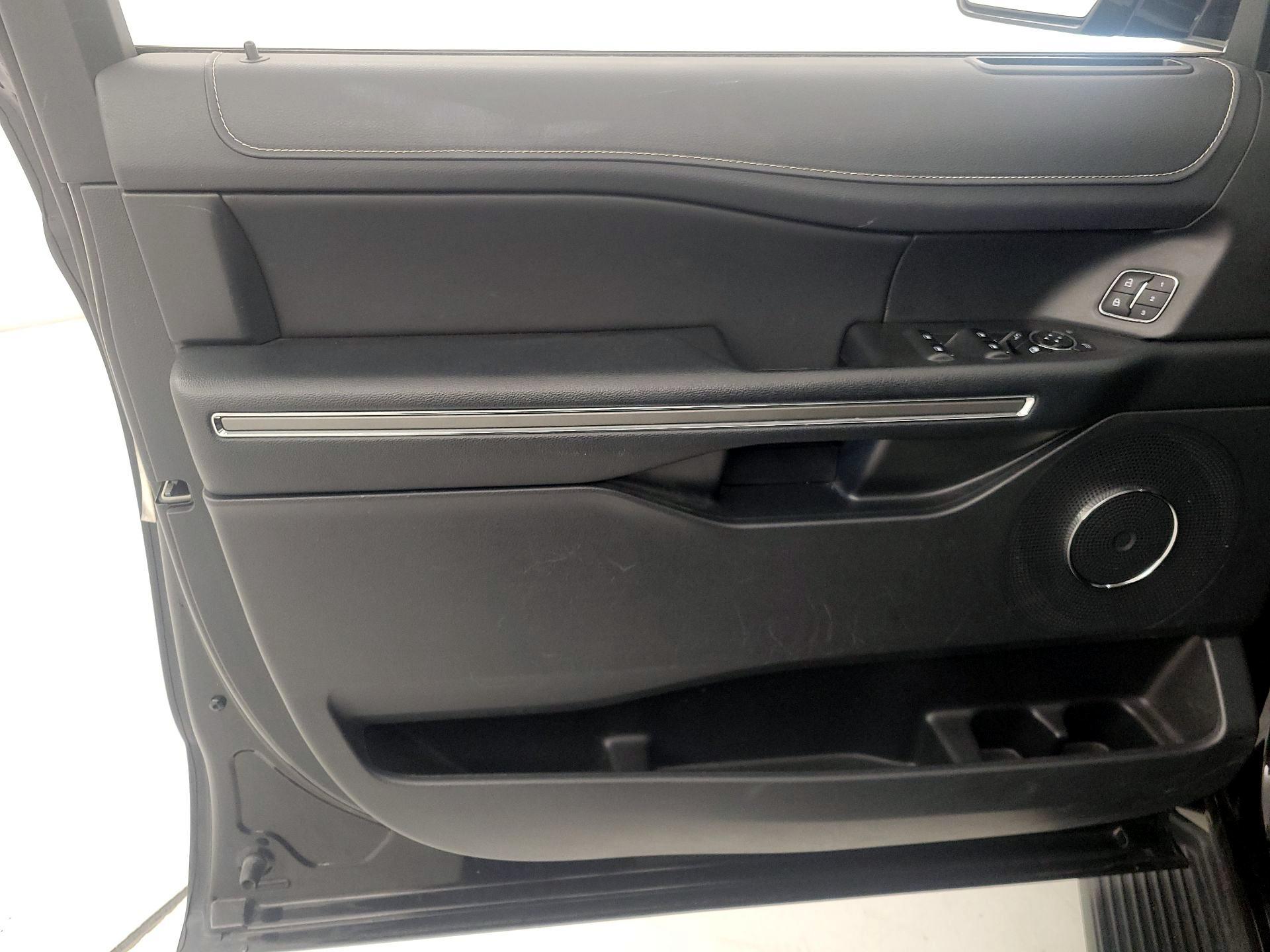 Thumbnail: 2024 Ford Expedition - 12