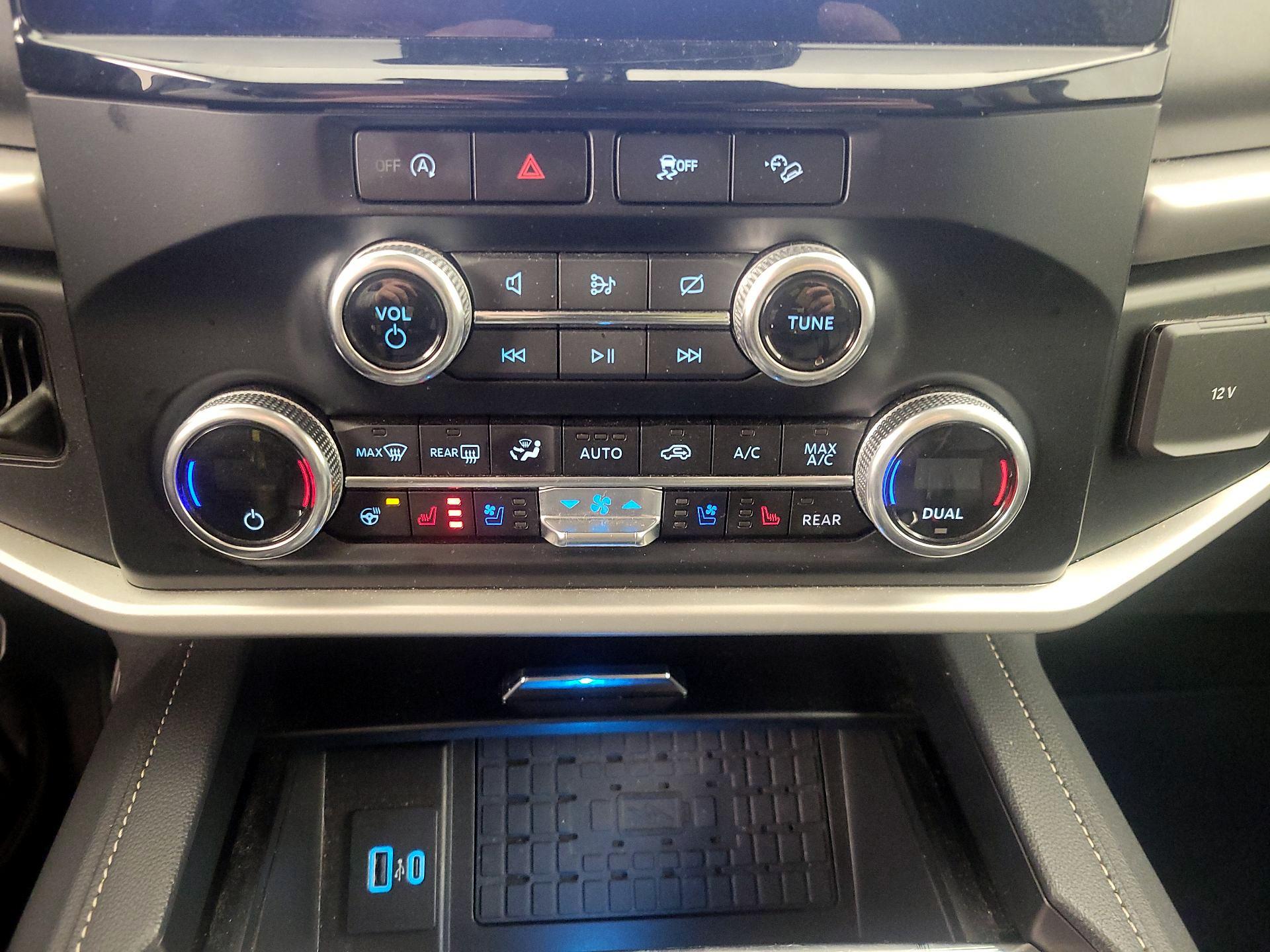 Thumbnail: 2024 Ford Expedition - 17