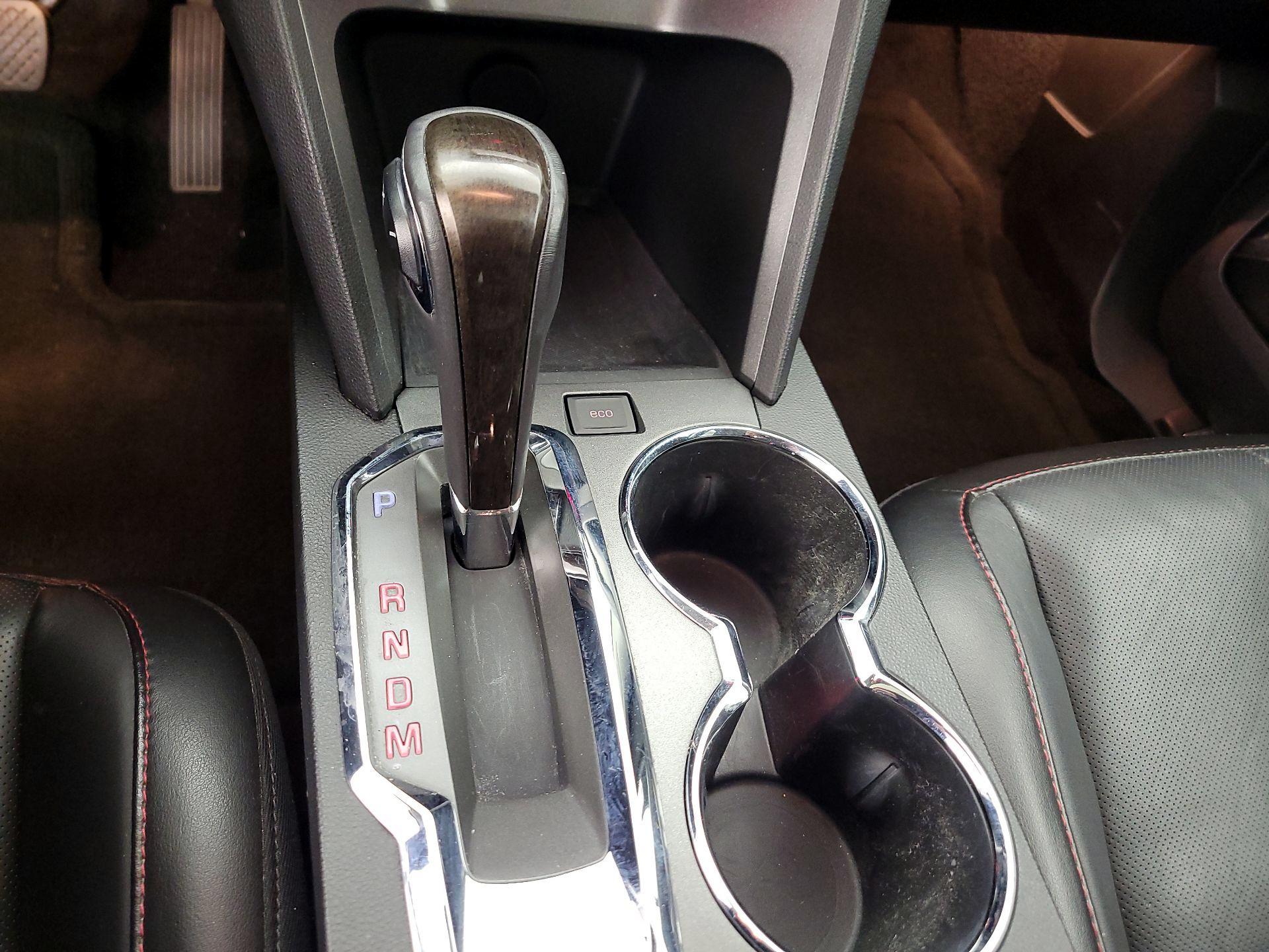 Thumbnail: 2014 GMC Terrain - 17