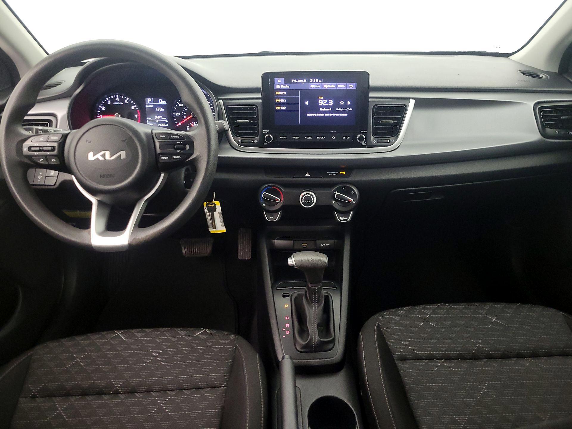 Thumbnail: 2023 Kia Rio - 9