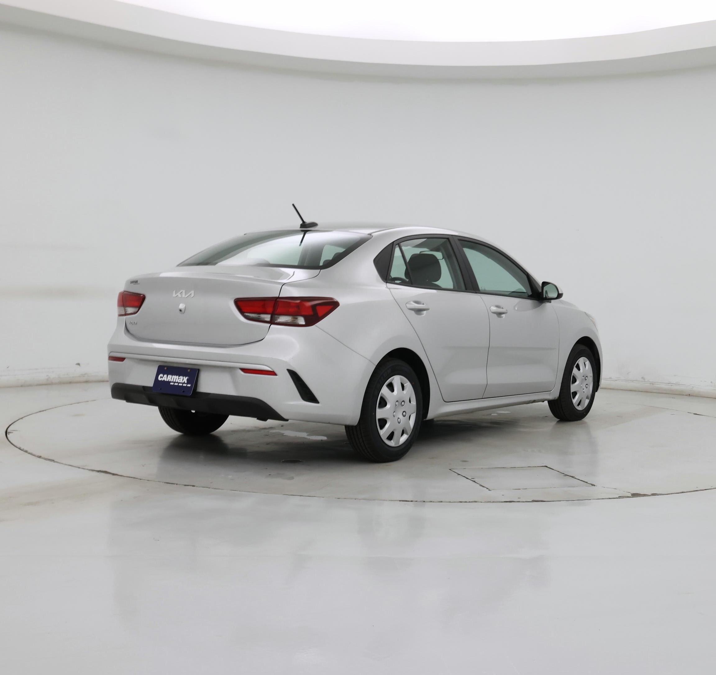 Thumbnail: 2023 Kia Rio - 8