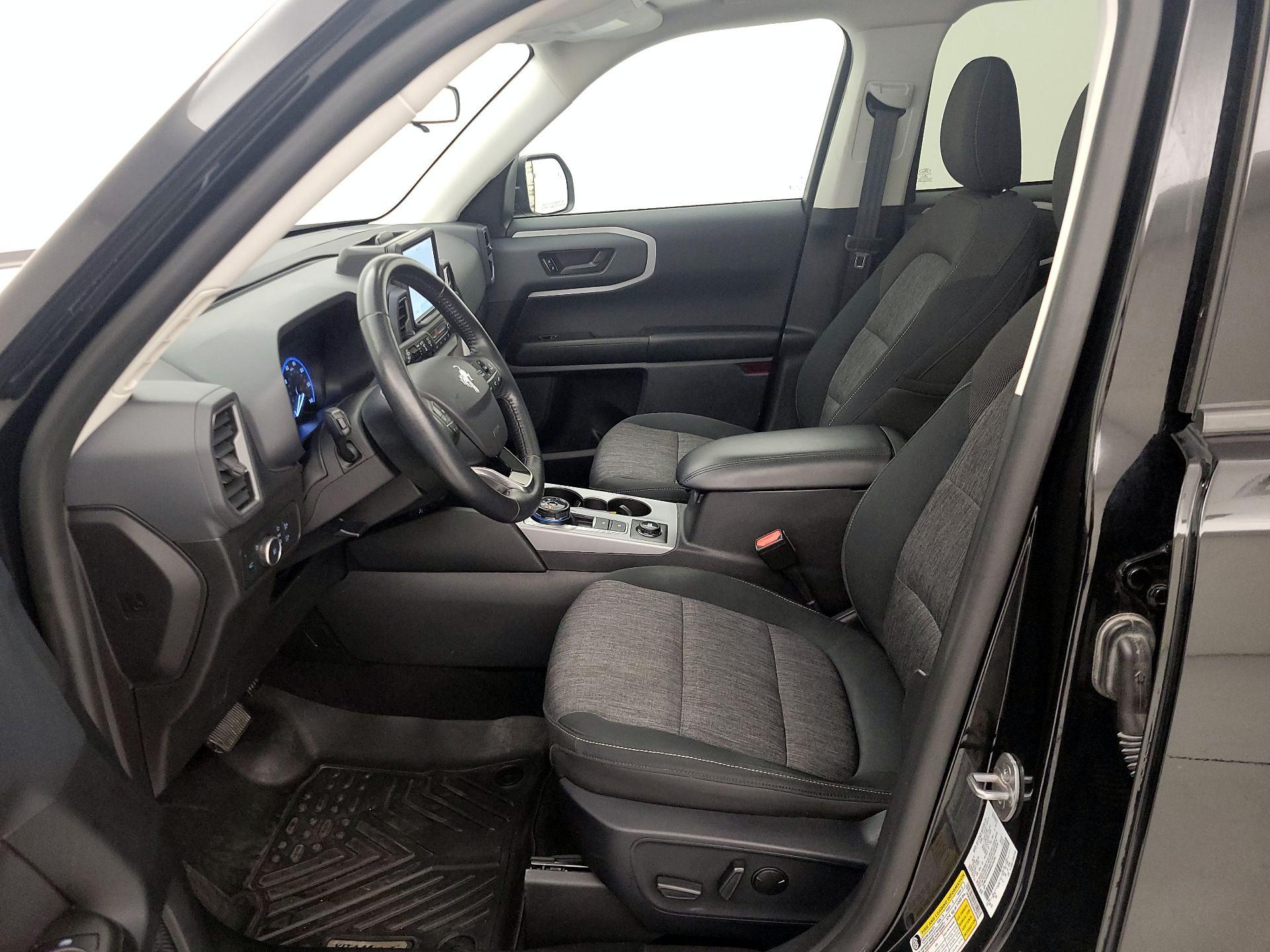 Thumbnail: 2021 Ford Bronco Sport - 11