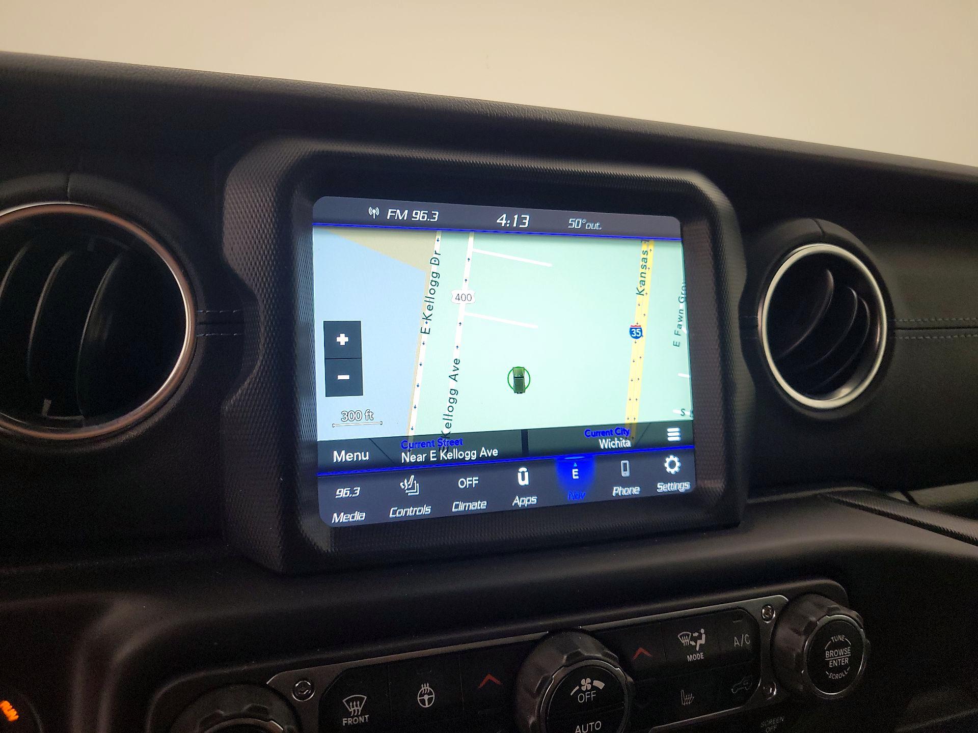 Thumbnail: 2022 Jeep Wrangler - 14