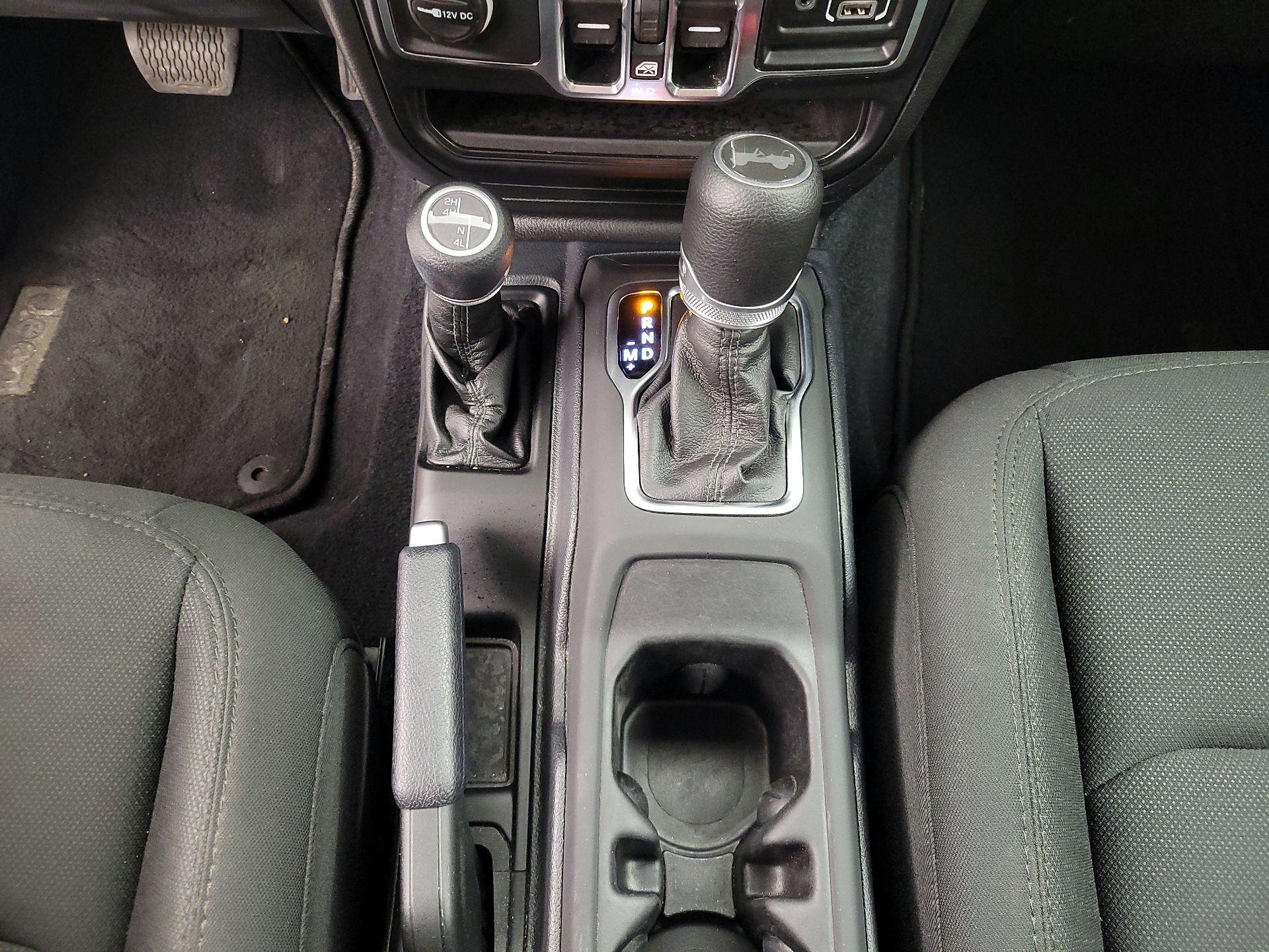 Thumbnail: 2021 Jeep Wrangler - 17