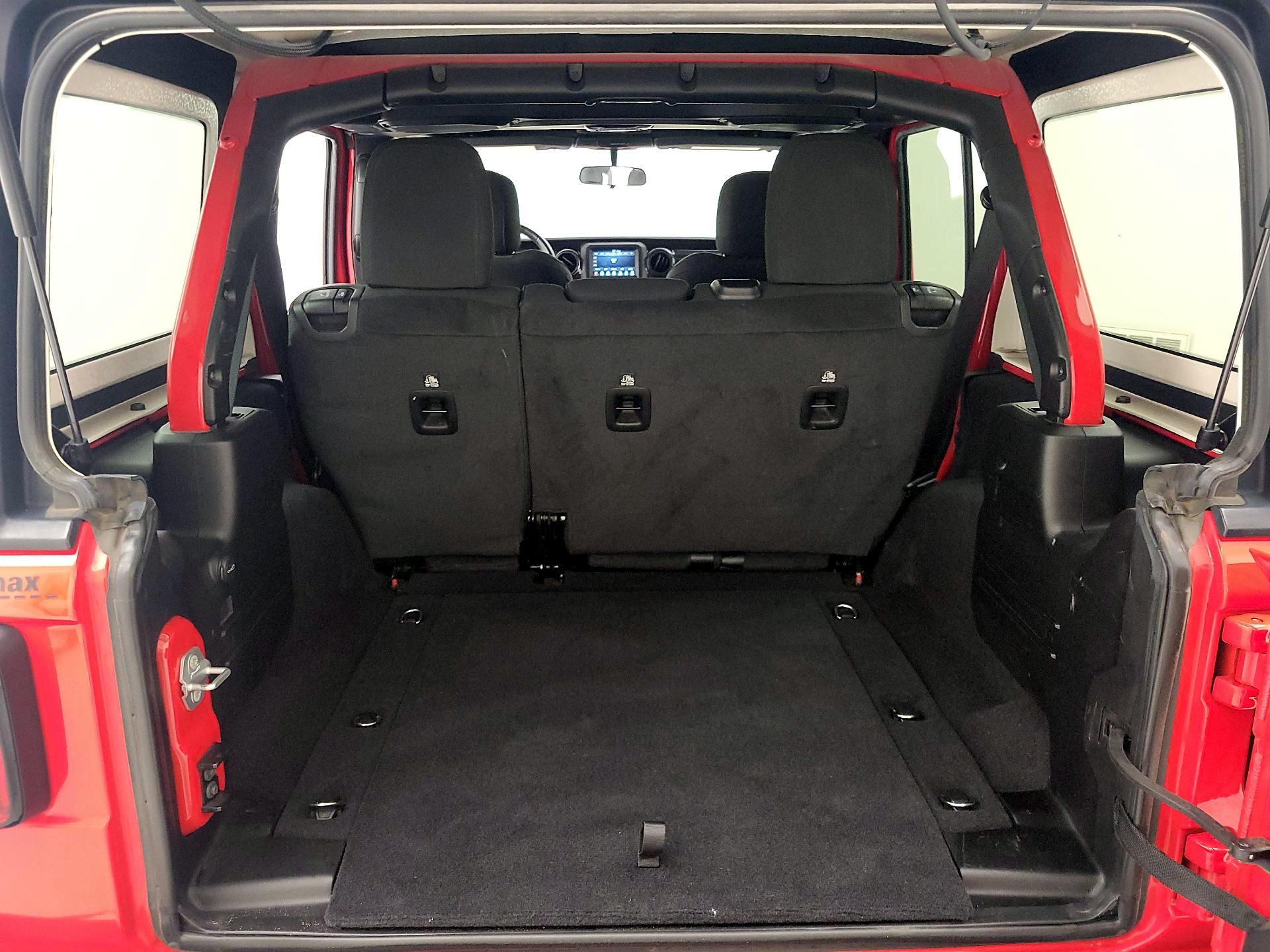 Thumbnail: 2021 Jeep Wrangler - 20