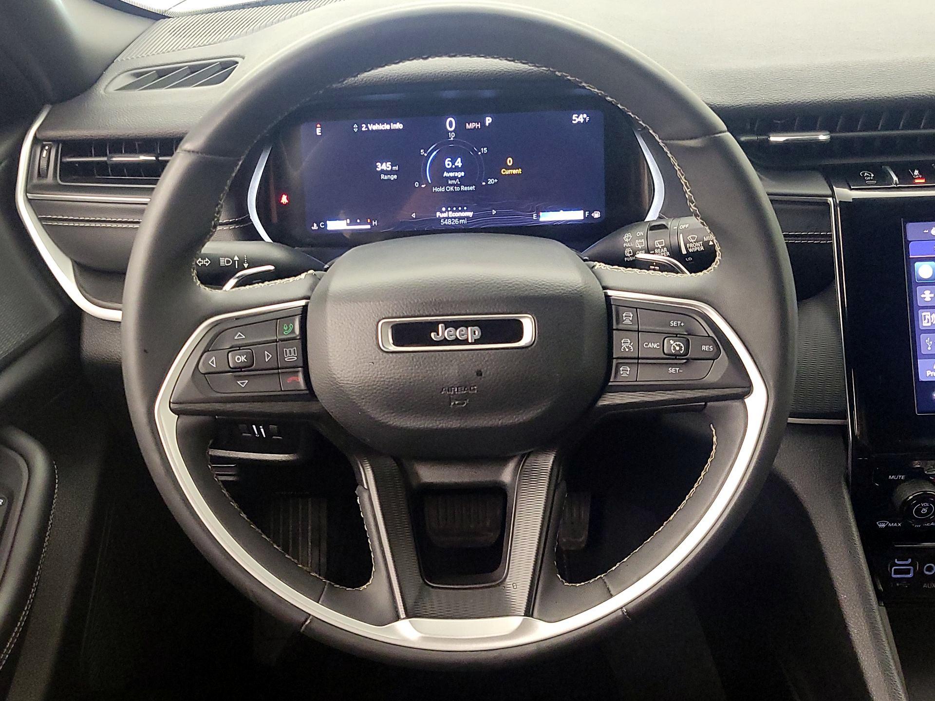 Thumbnail: 2023 Jeep Grand Cherokee - 10