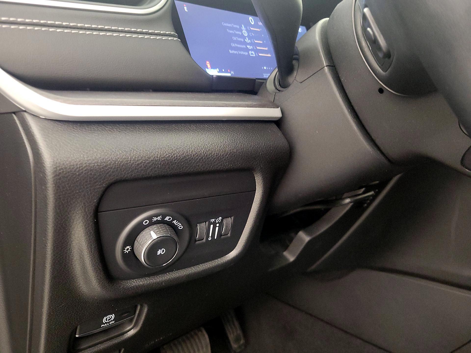 Thumbnail: 2022 Jeep Grand Cherokee - 13