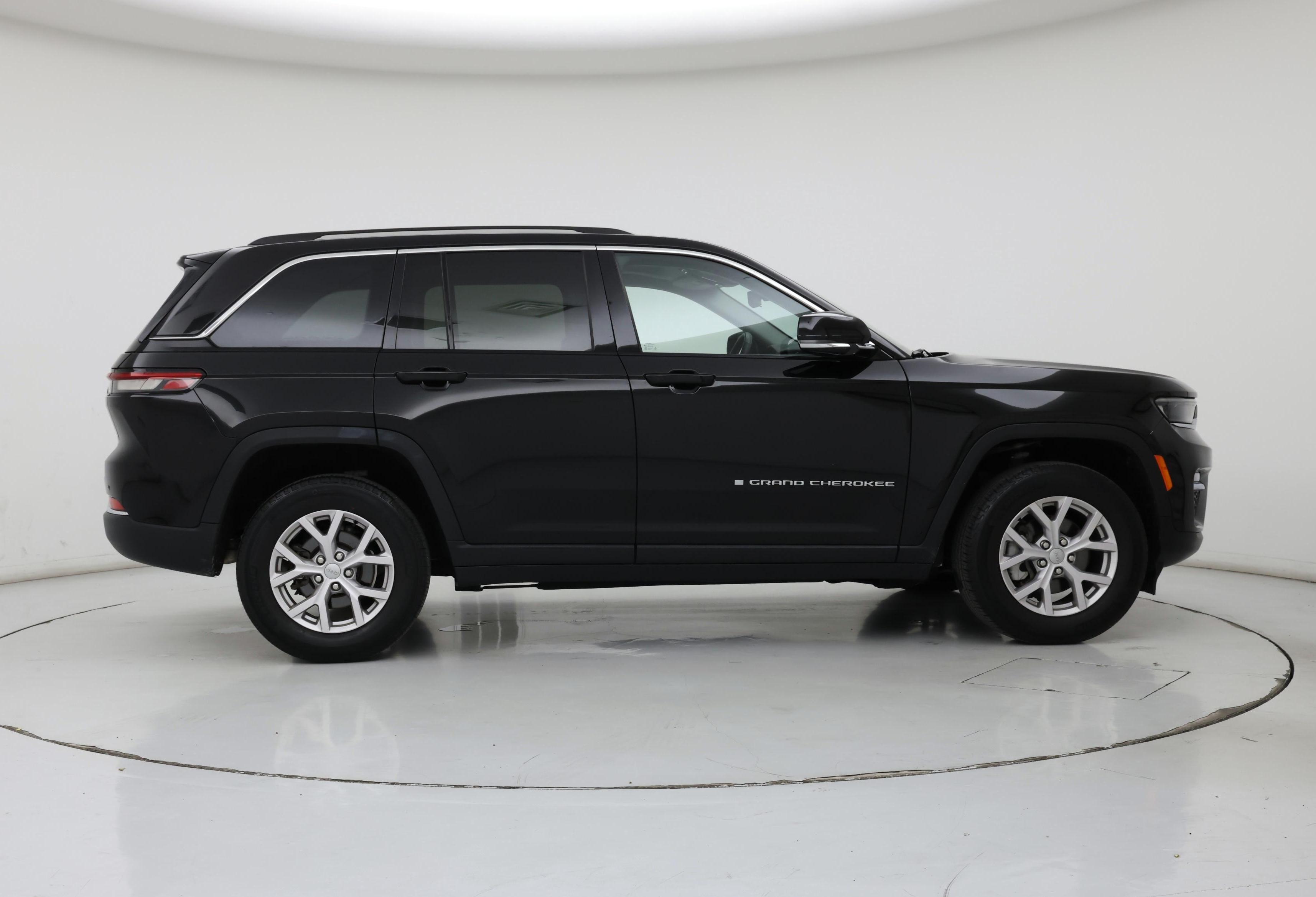 Thumbnail: 2022 Jeep Grand Cherokee - 7