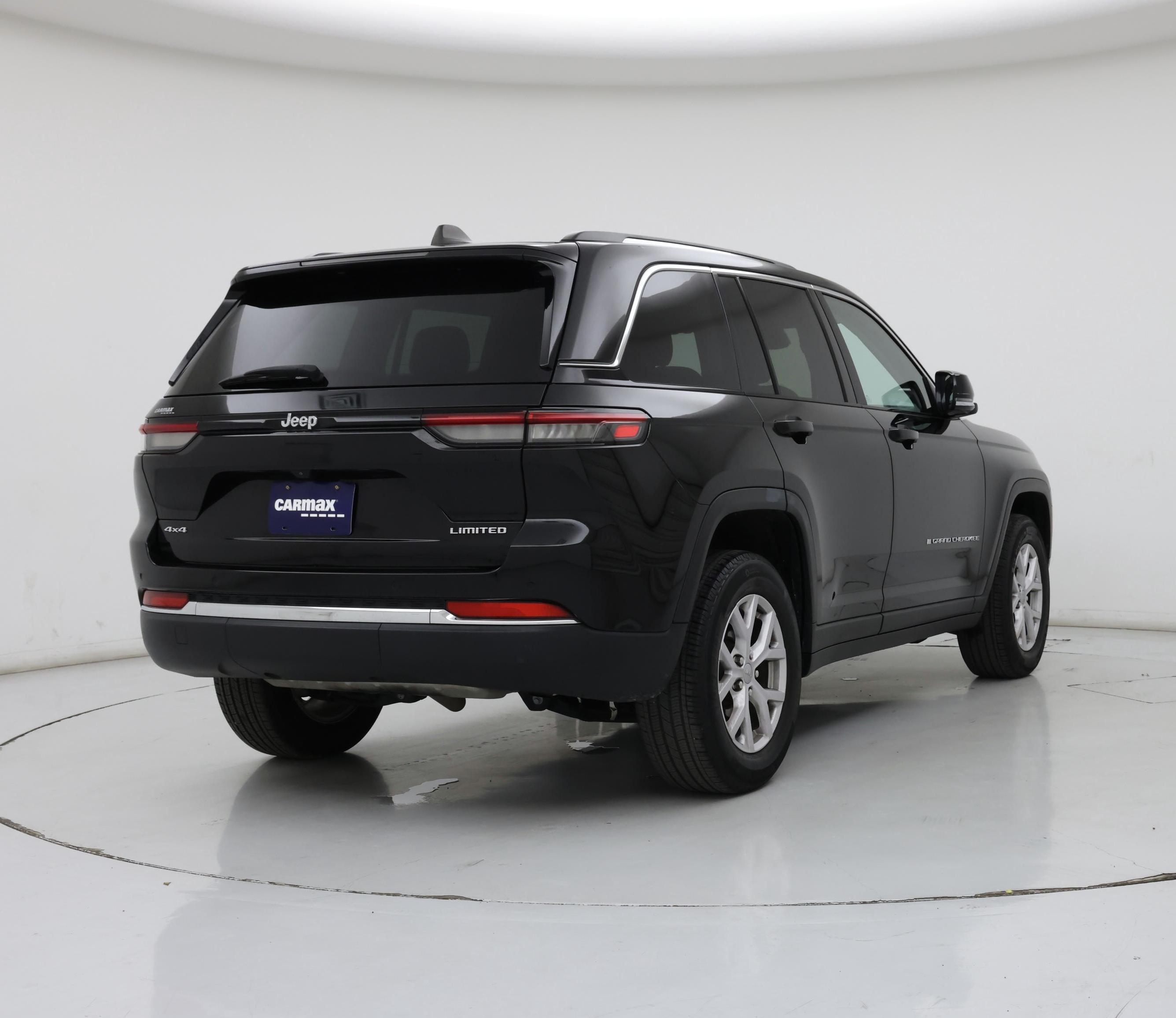 Thumbnail: 2022 Jeep Grand Cherokee - 8