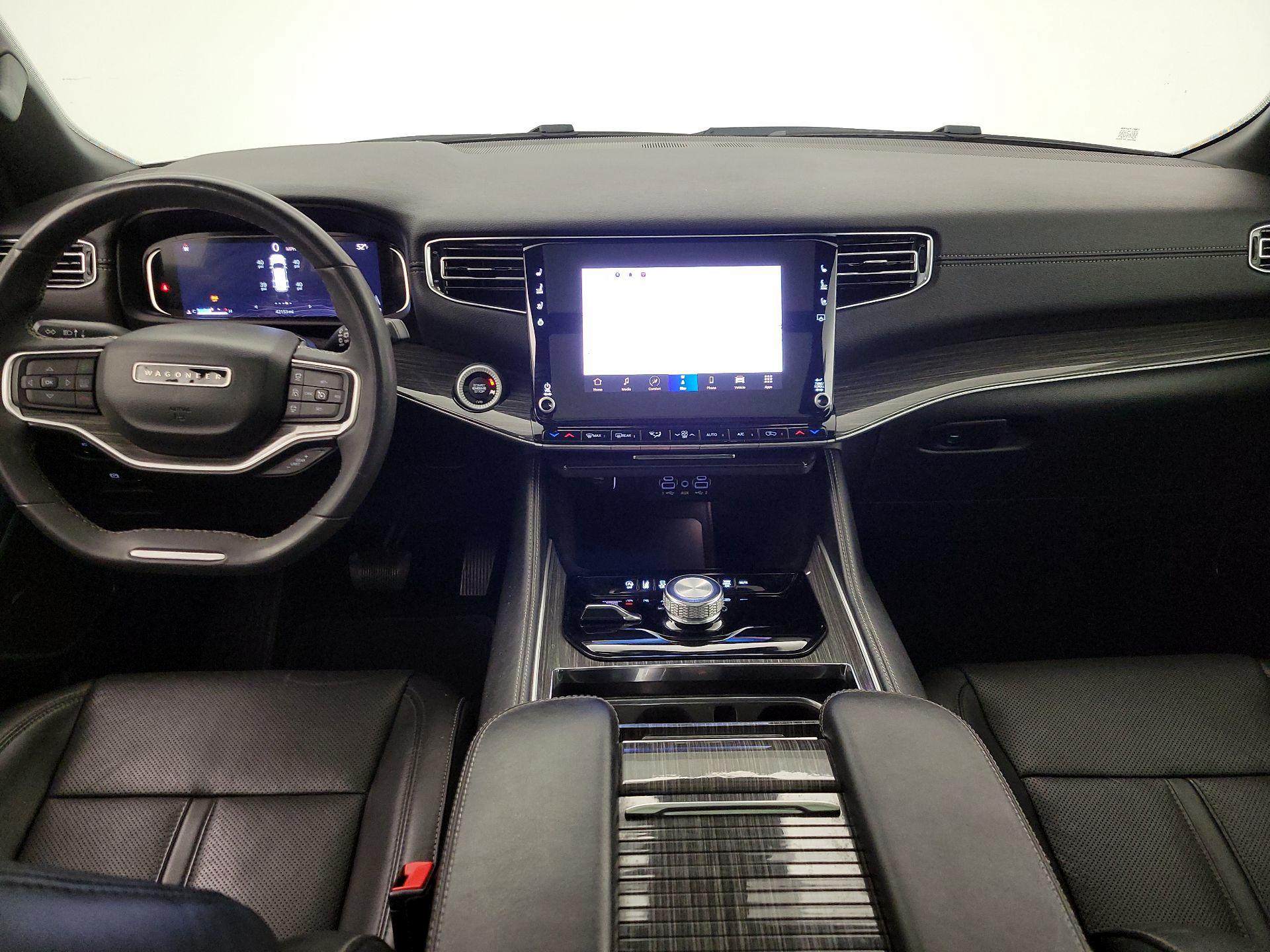 Thumbnail: 2022 Jeep Wagoneer - 9