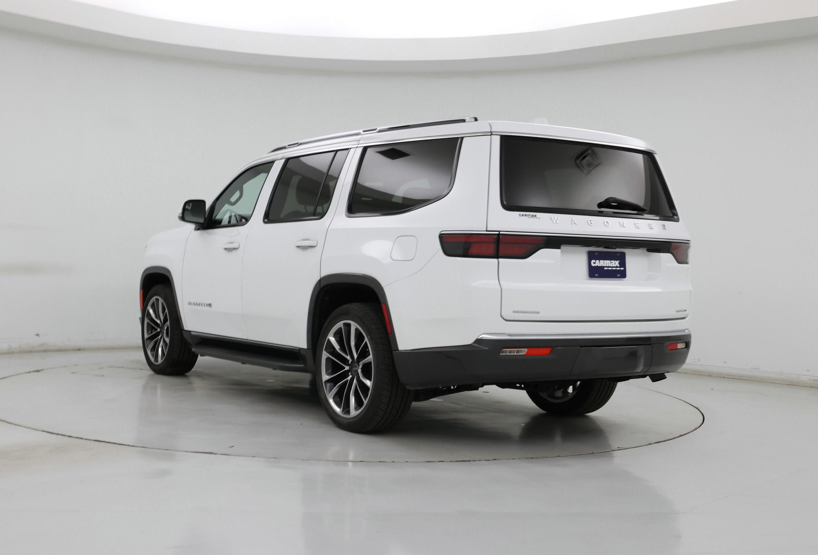 Thumbnail: 2022 Jeep Wagoneer - 2