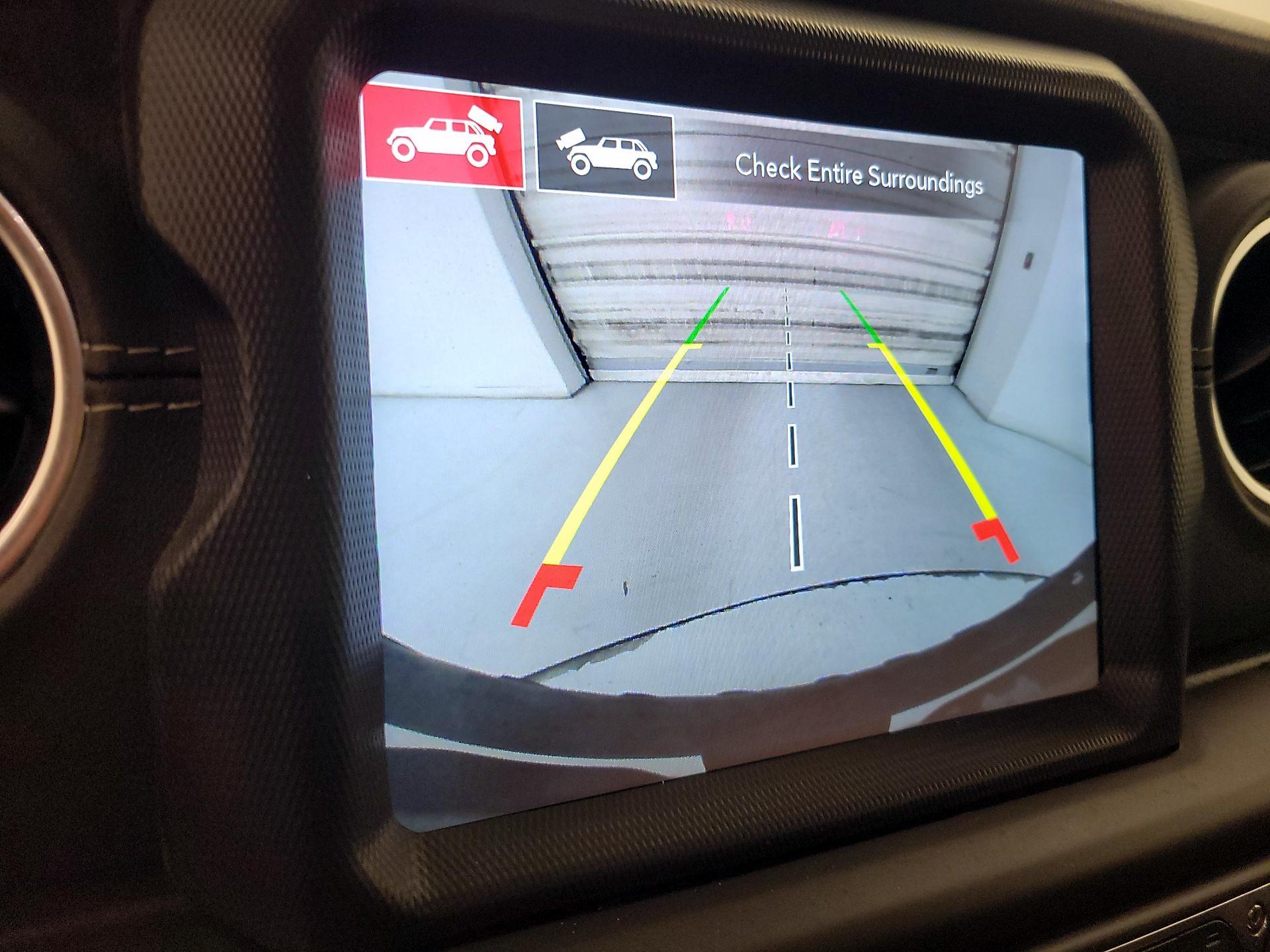 Thumbnail: 2021 Jeep Wrangler - 15