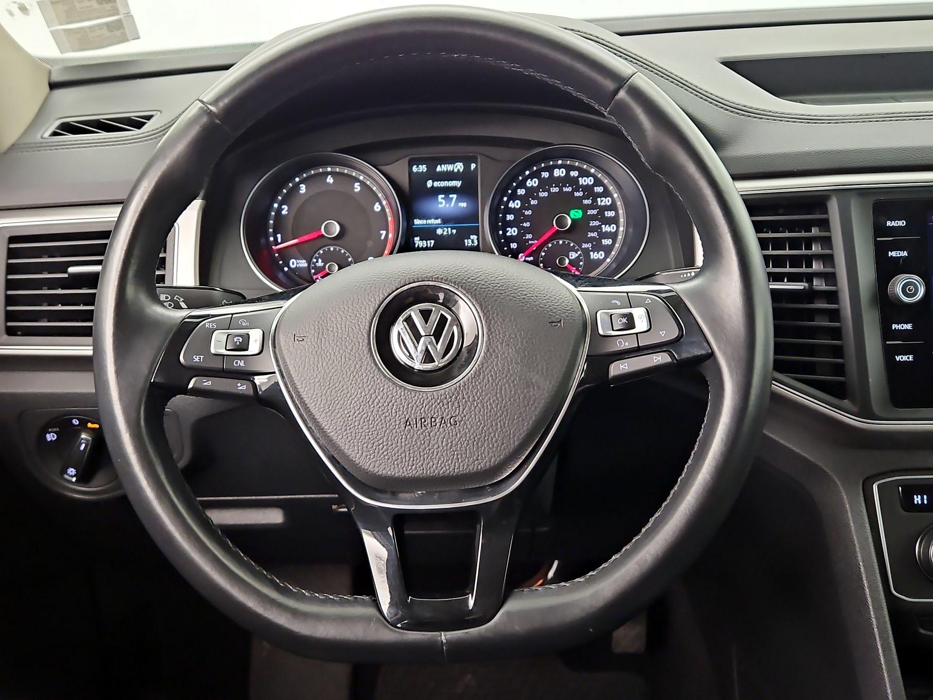 Thumbnail: 2018 Volkswagen Atlas - 10