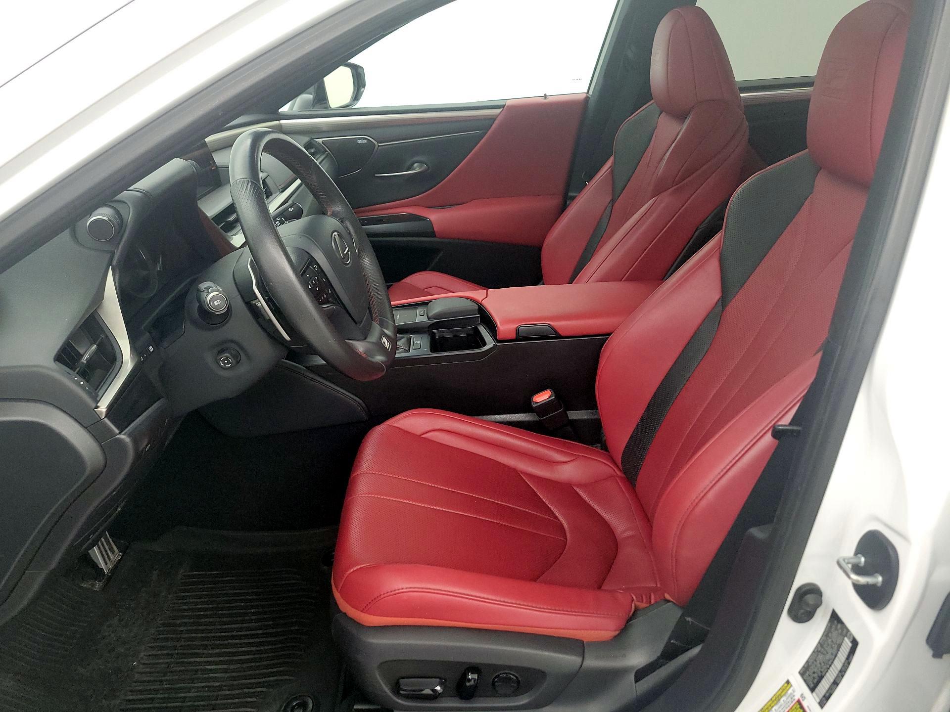 Thumbnail: 2021 Lexus ES - 11