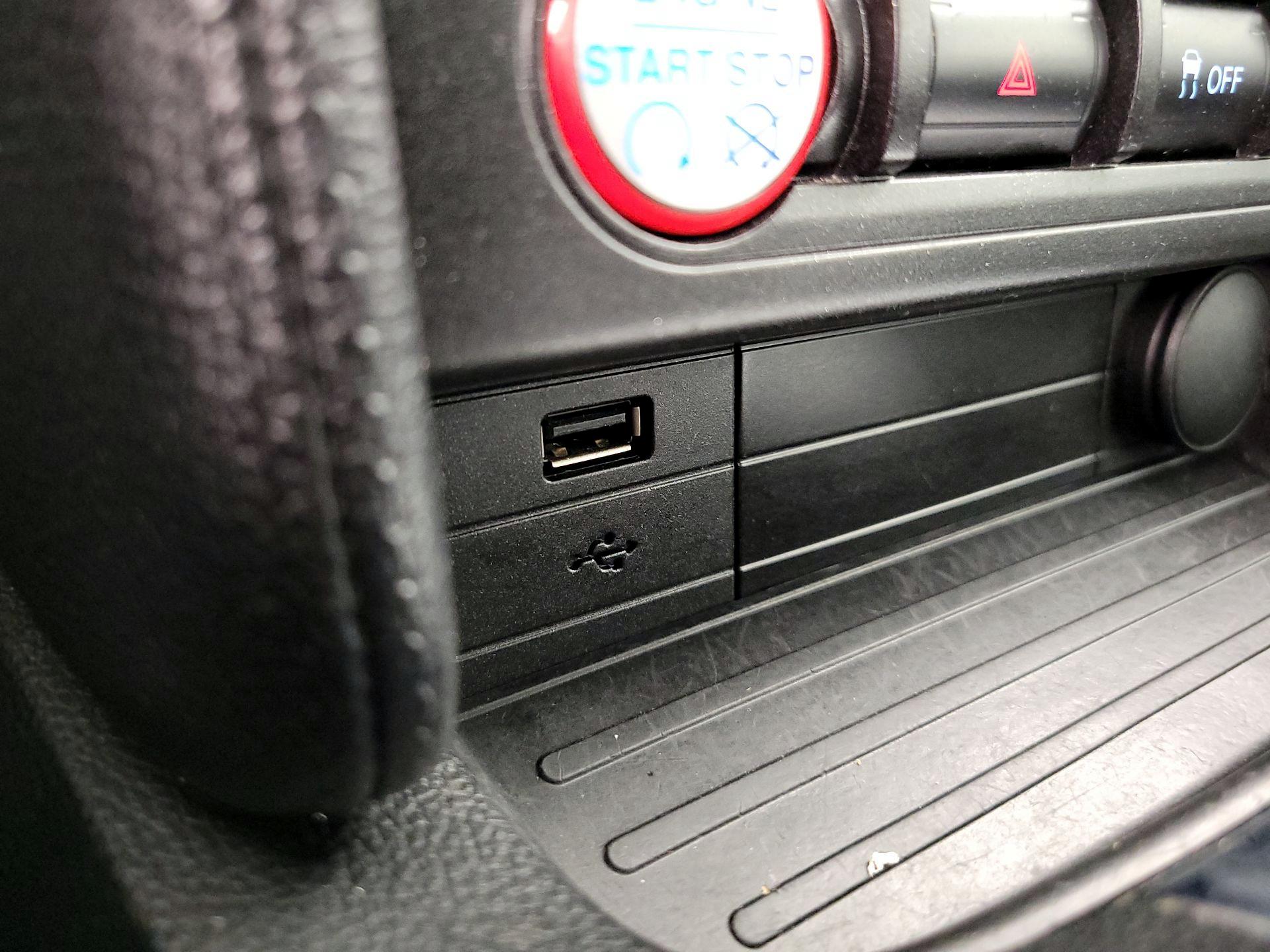 Thumbnail: 2017 Ford Mustang - 18