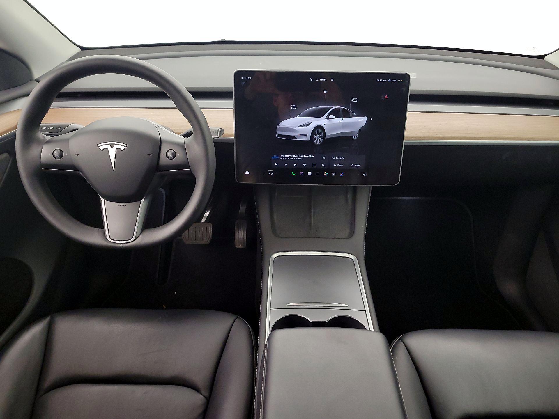 Thumbnail: 2023 Tesla Model Y - 9