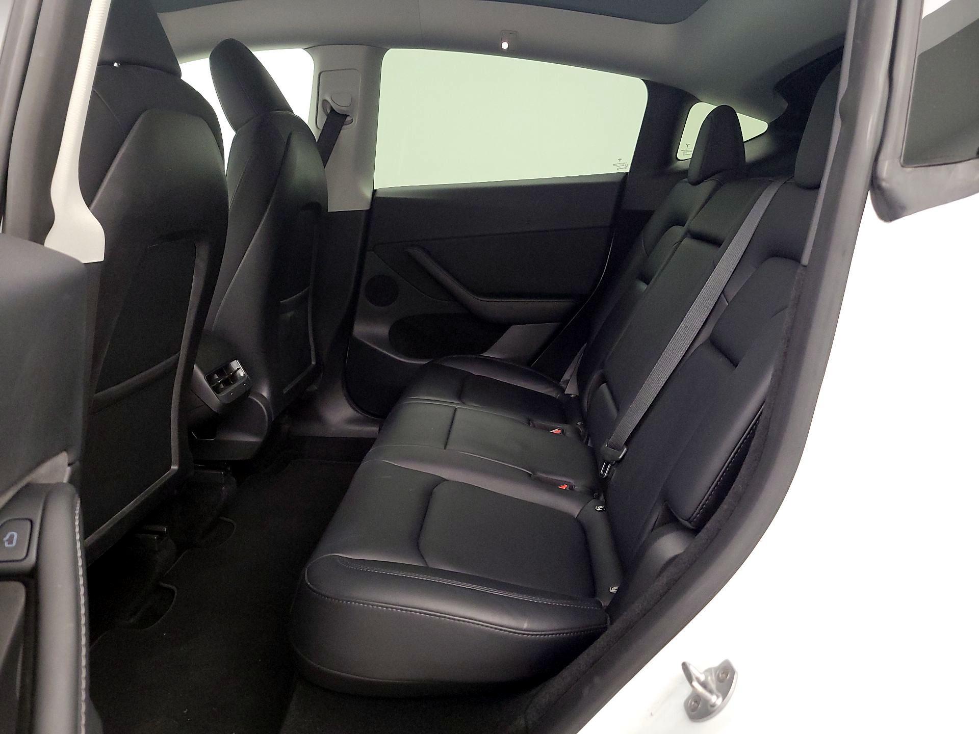 Thumbnail: 2023 Tesla Model Y - 19