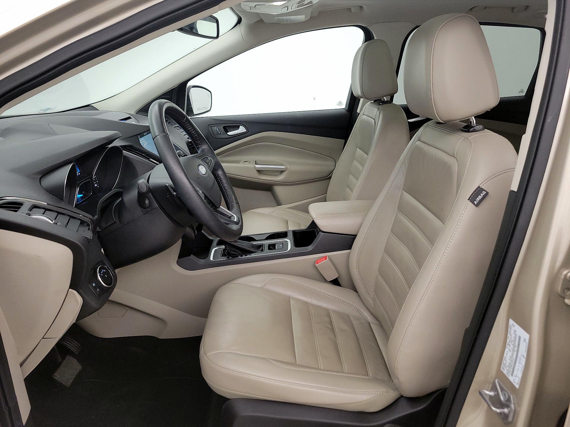 Thumbnail: 2017 Ford Escape - 11