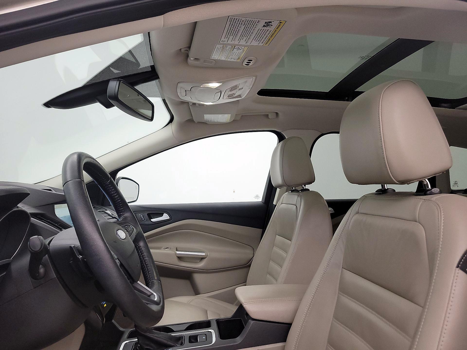 Thumbnail: 2017 Ford Escape - 20