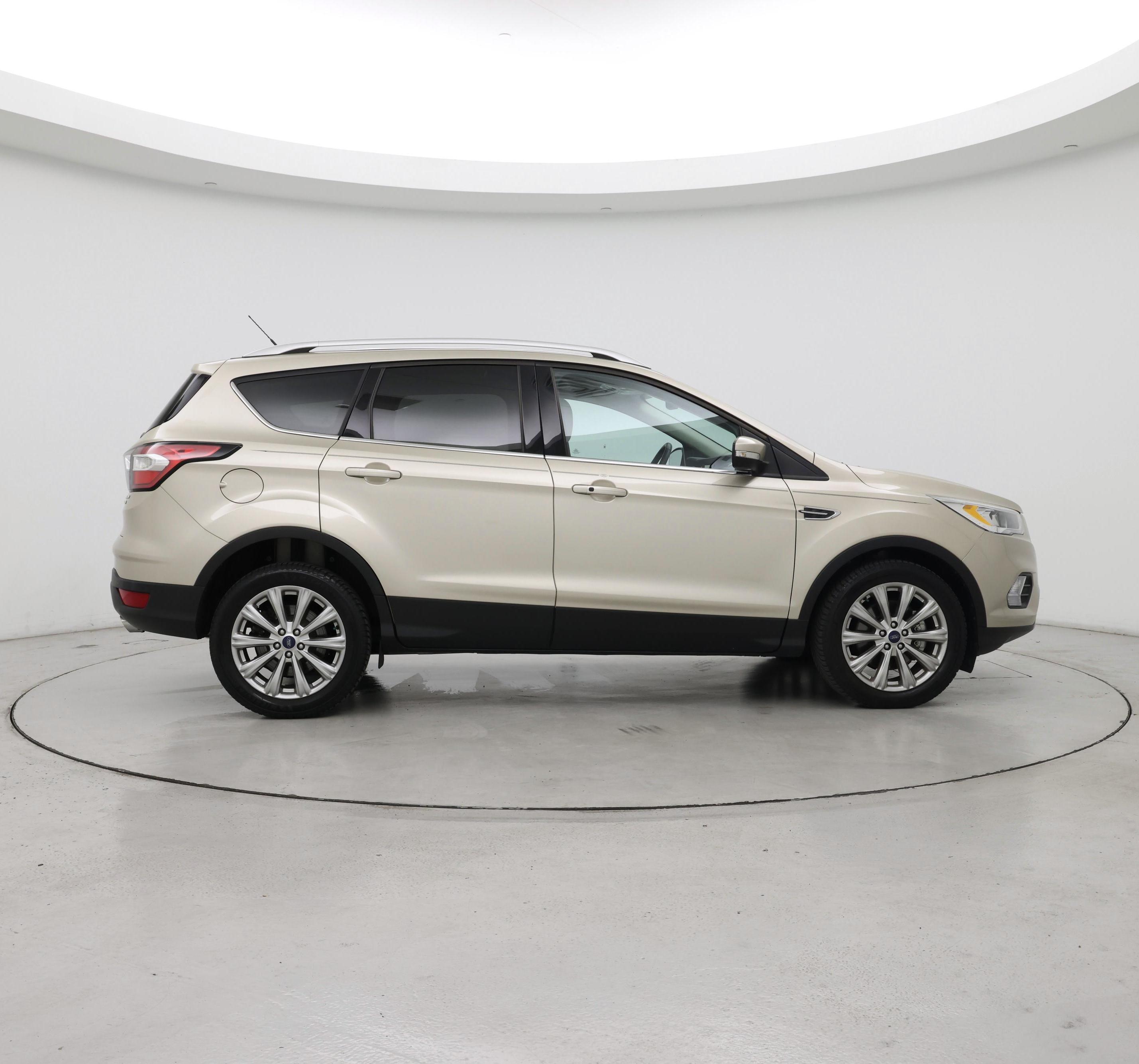 Thumbnail: 2017 Ford Escape - 7