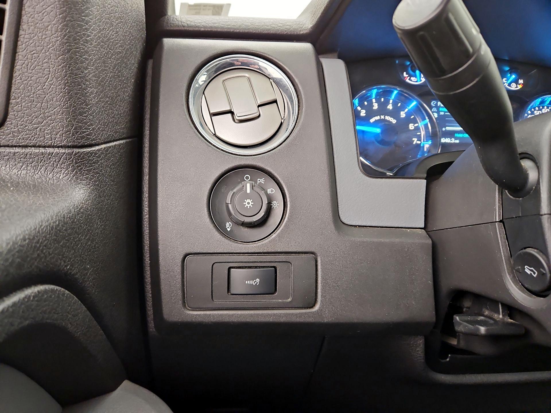 Thumbnail: 2014 Ford F-150 - 13