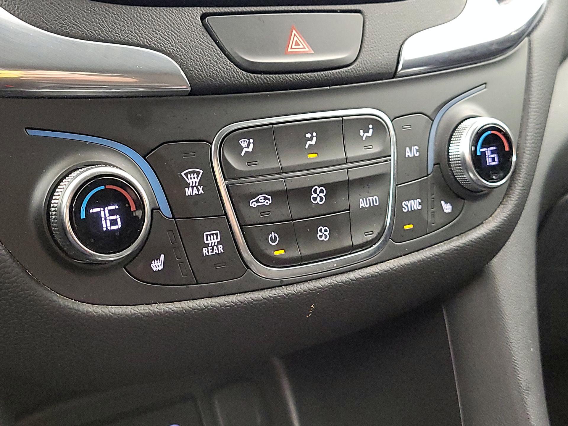 Thumbnail: 2020 Chevrolet Equinox - 16