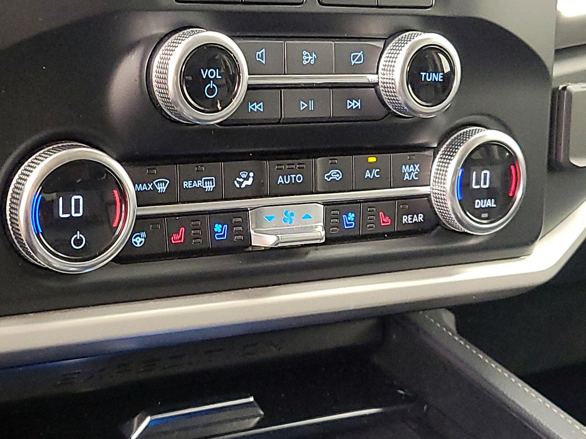 Thumbnail: 2024 Ford Expedition - 17