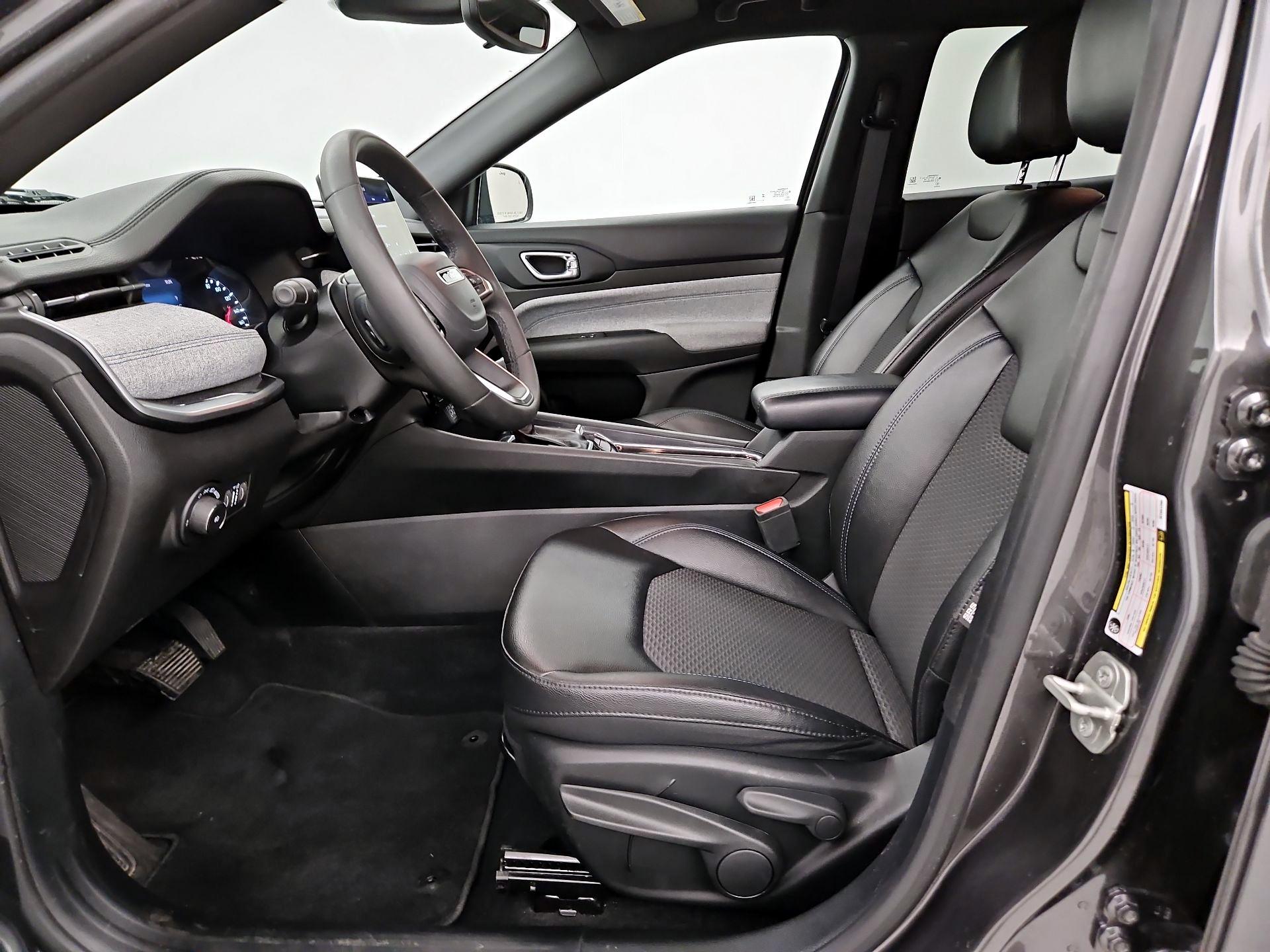 Thumbnail: 2024 Jeep Compass - 11