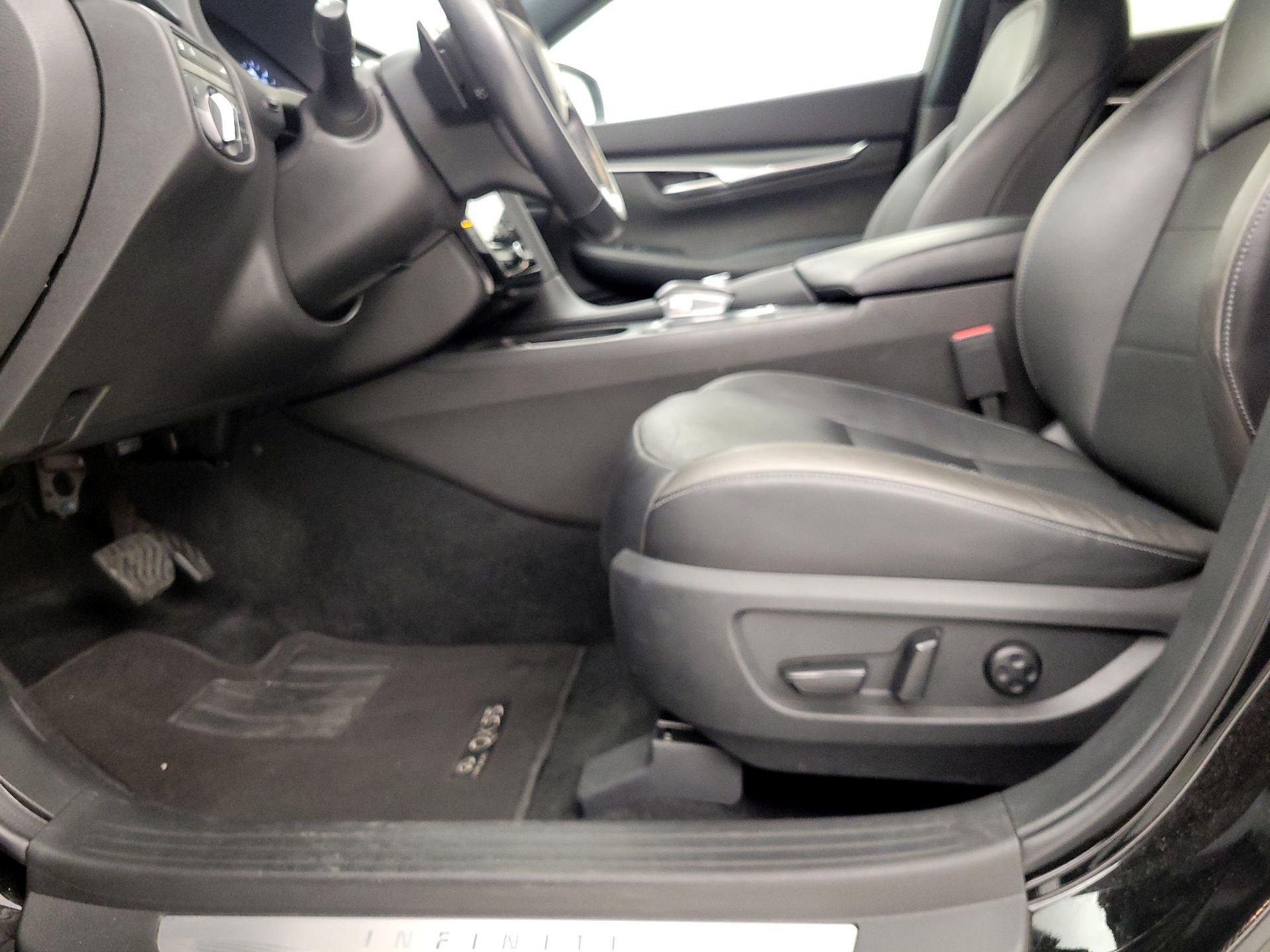 Thumbnail: 2024 INFINITI QX55 - 11