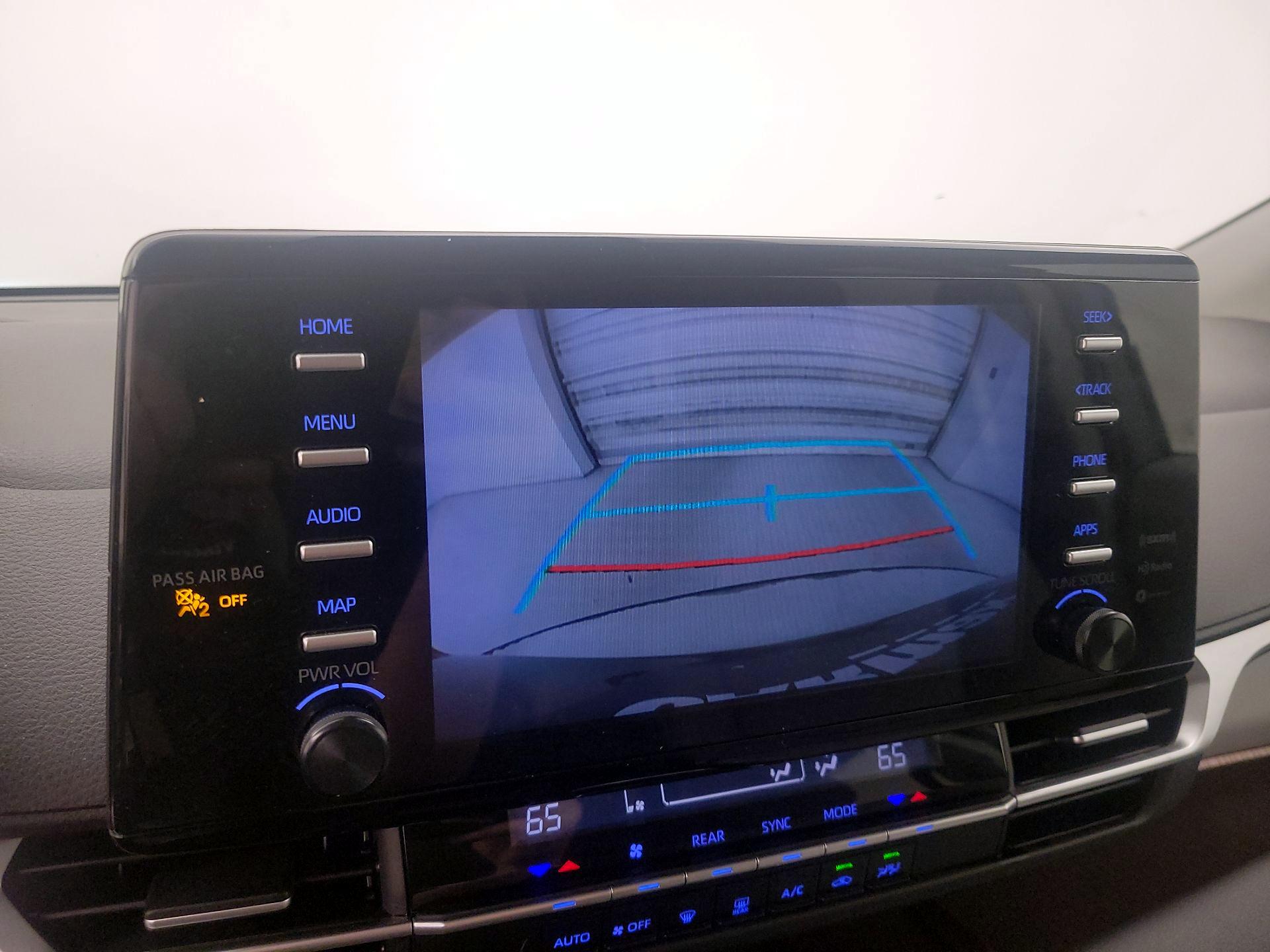 Thumbnail: 2024 Toyota Sienna - 14