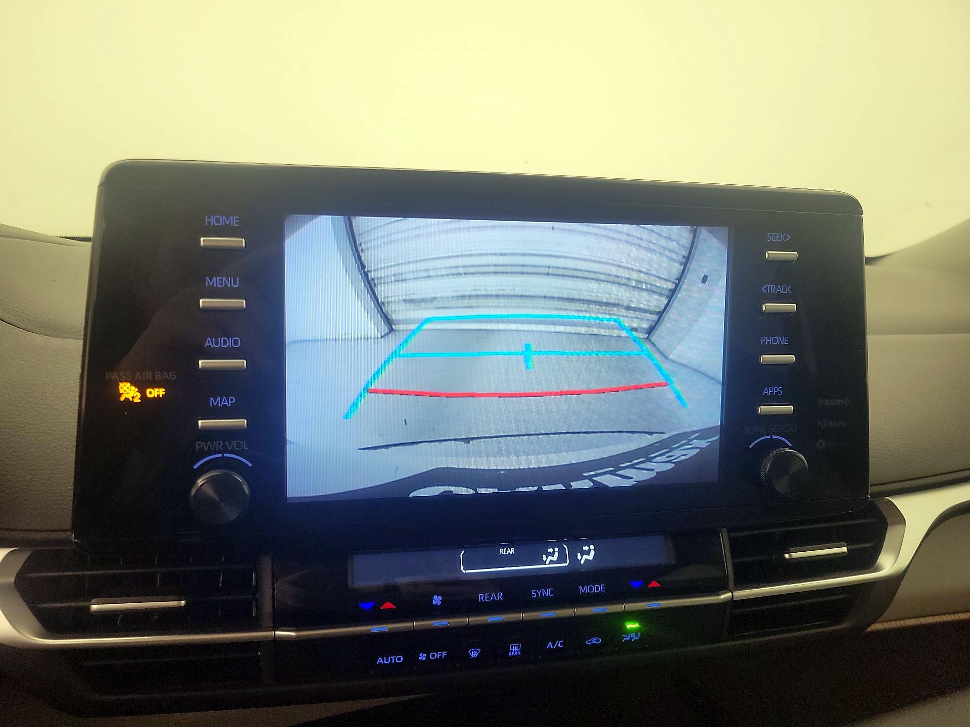 Thumbnail: 2024 Toyota Sienna - 14