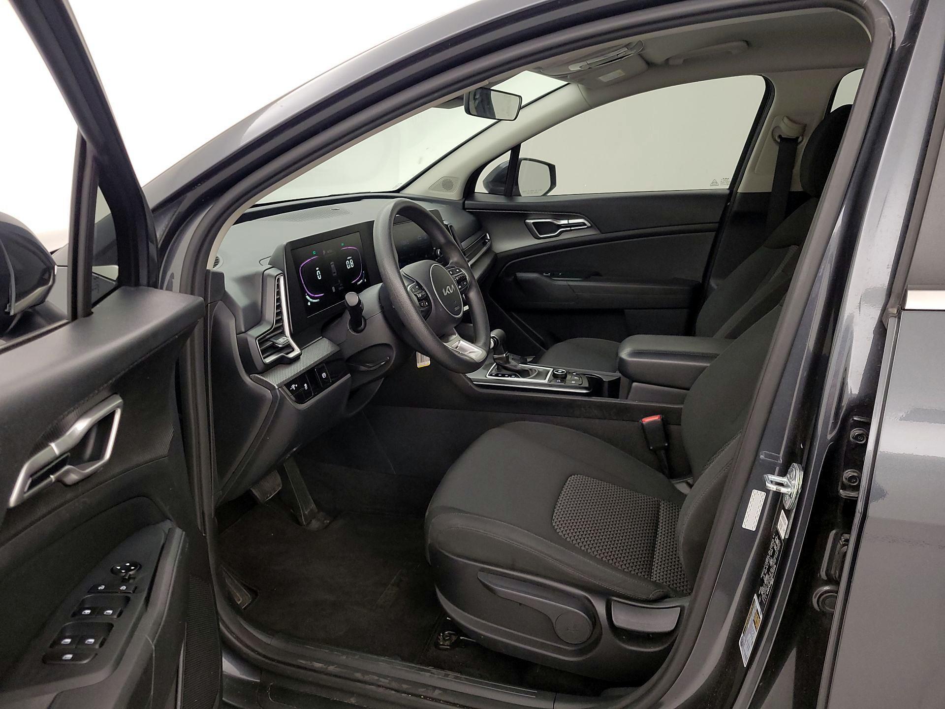 Thumbnail: 2023 Kia Sportage - 11