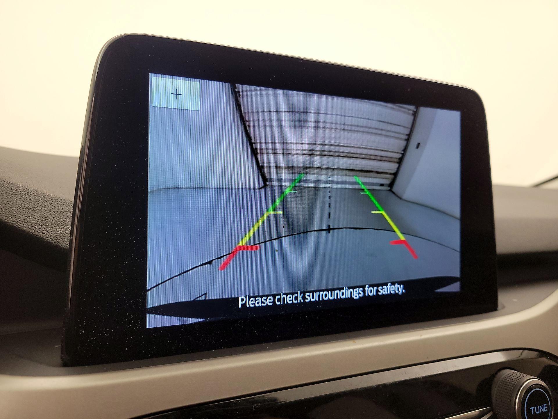 Thumbnail: 2022 Ford Escape - 14