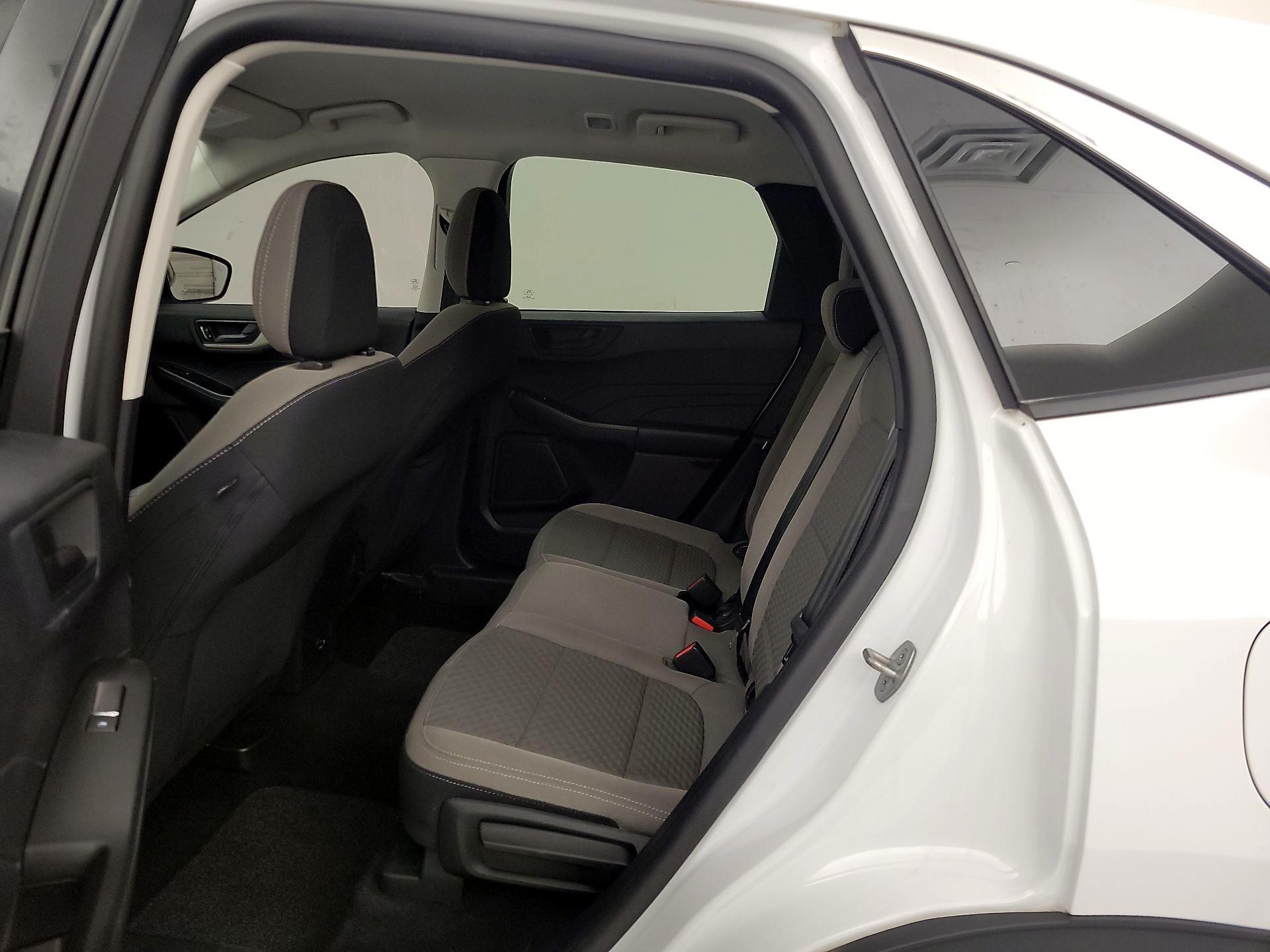 Thumbnail: 2022 Ford Escape - 19