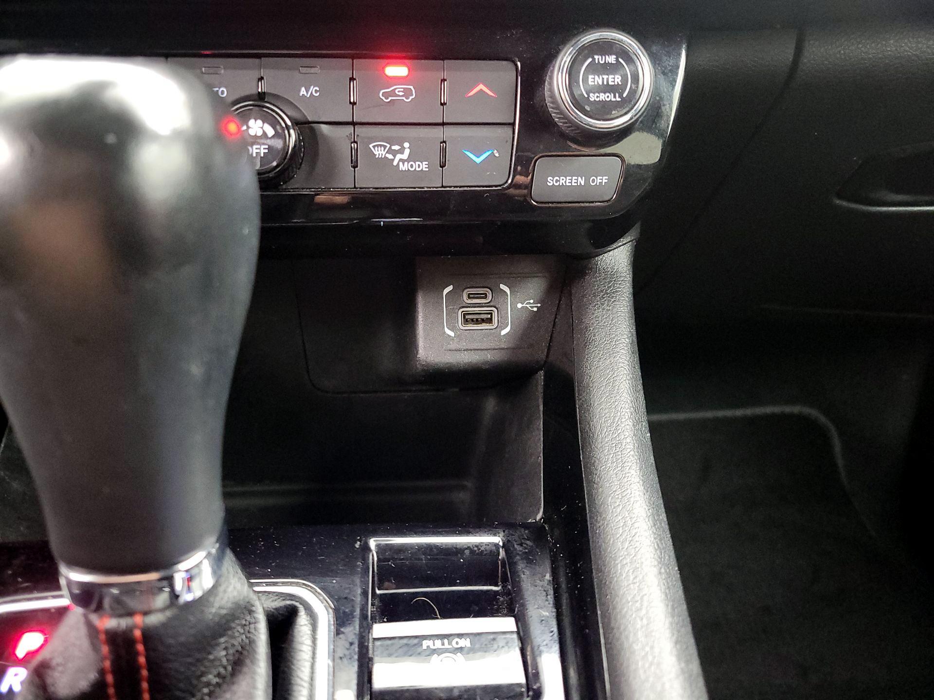 Thumbnail: 2023 Jeep Compass - 18