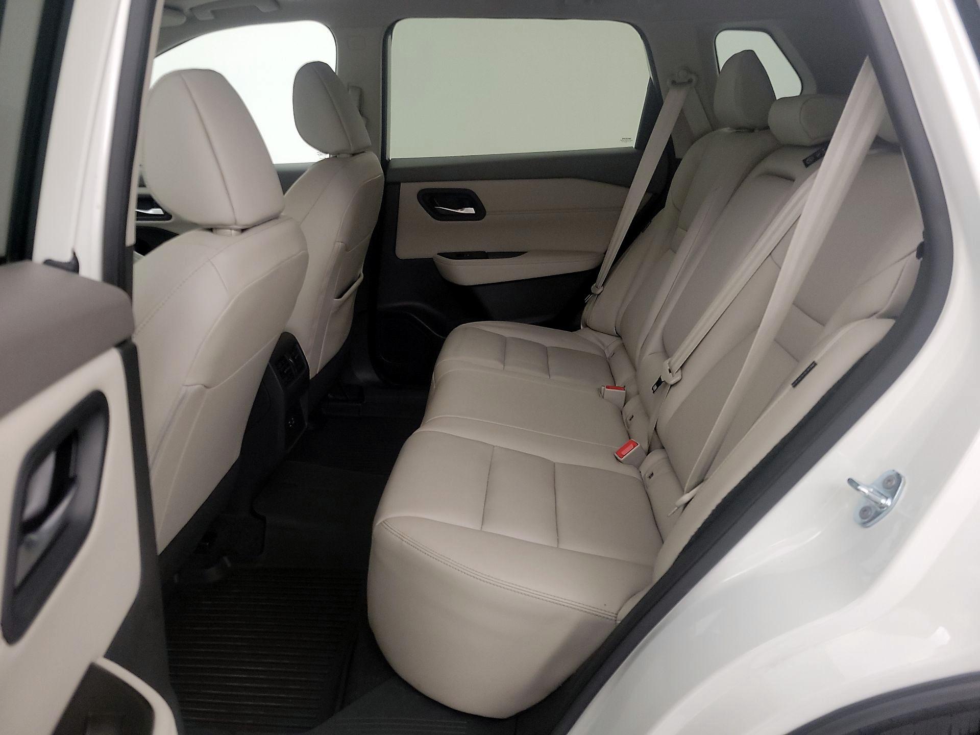 Thumbnail: 2023 Nissan Rogue - 20