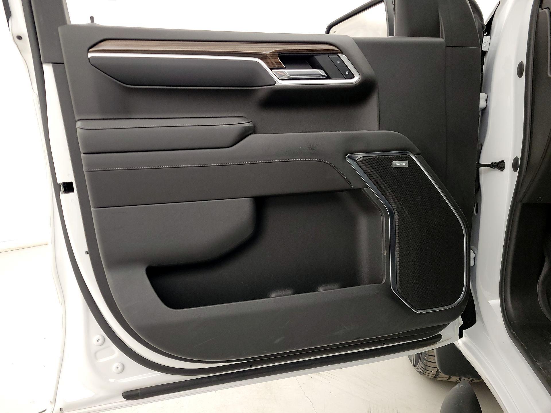 Thumbnail: 2022 Chevrolet Silverado 1500 - 12