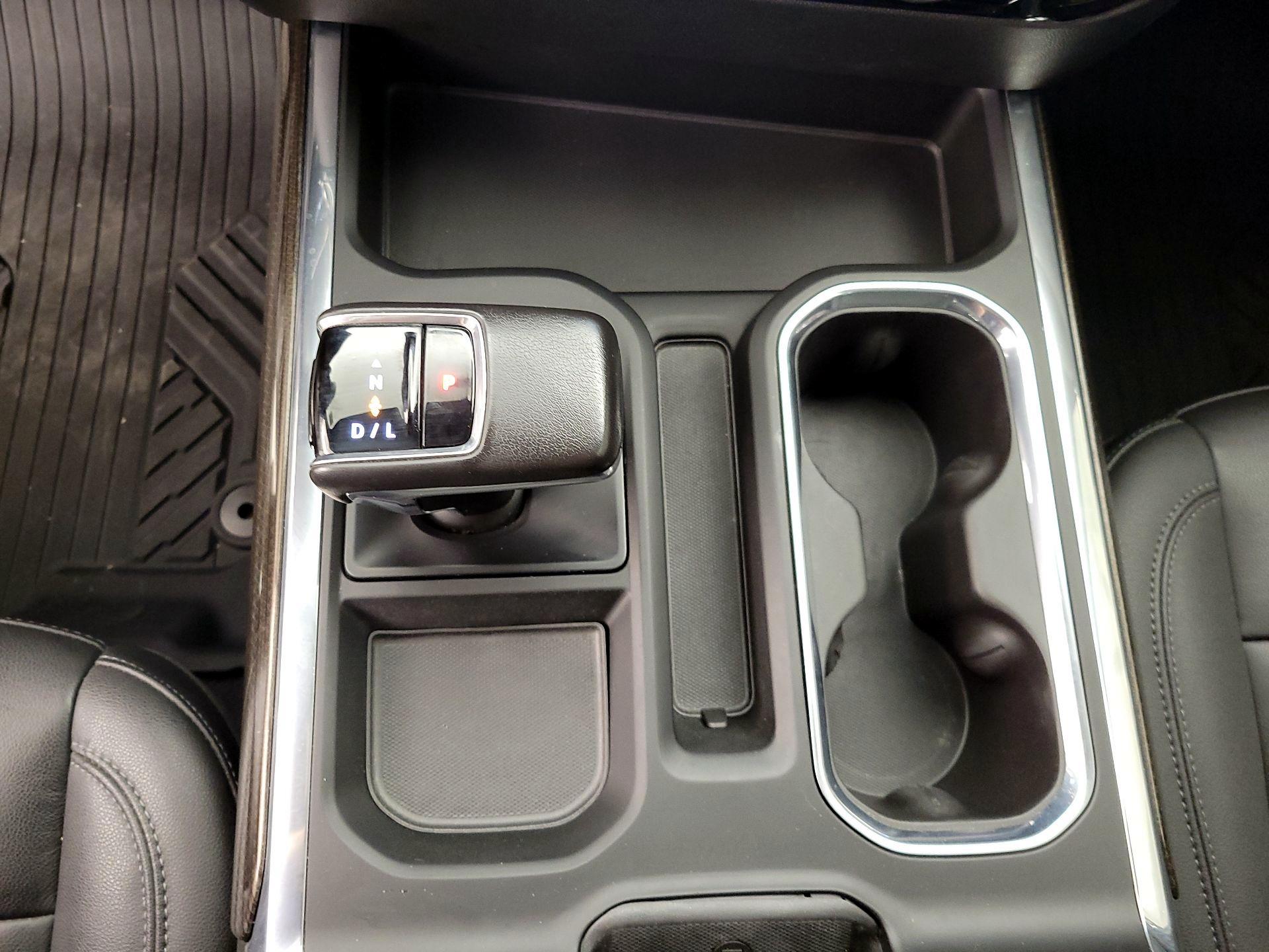 Thumbnail: 2022 Chevrolet Silverado 1500 - 17