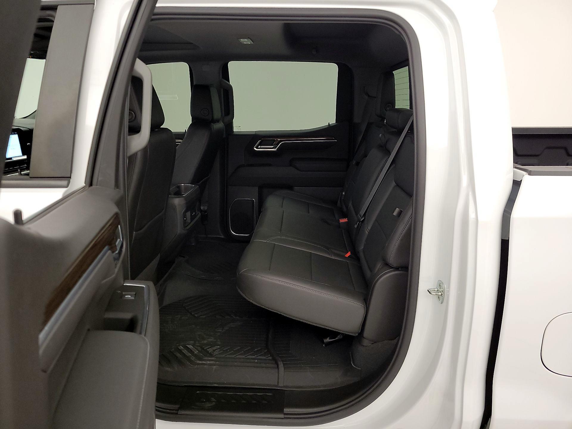 Thumbnail: 2022 Chevrolet Silverado 1500 - 20