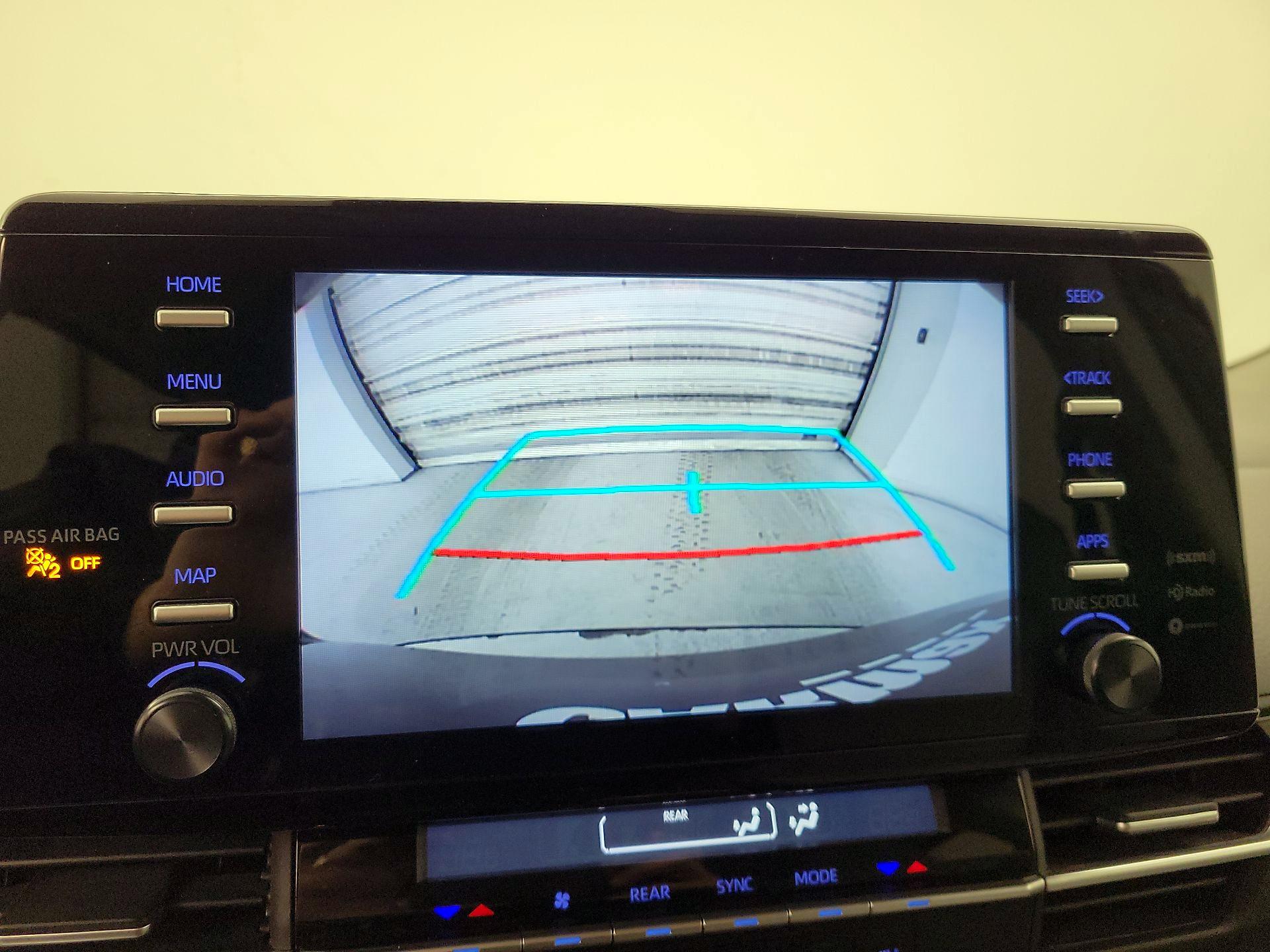 Thumbnail: 2024 Toyota Sienna - 14