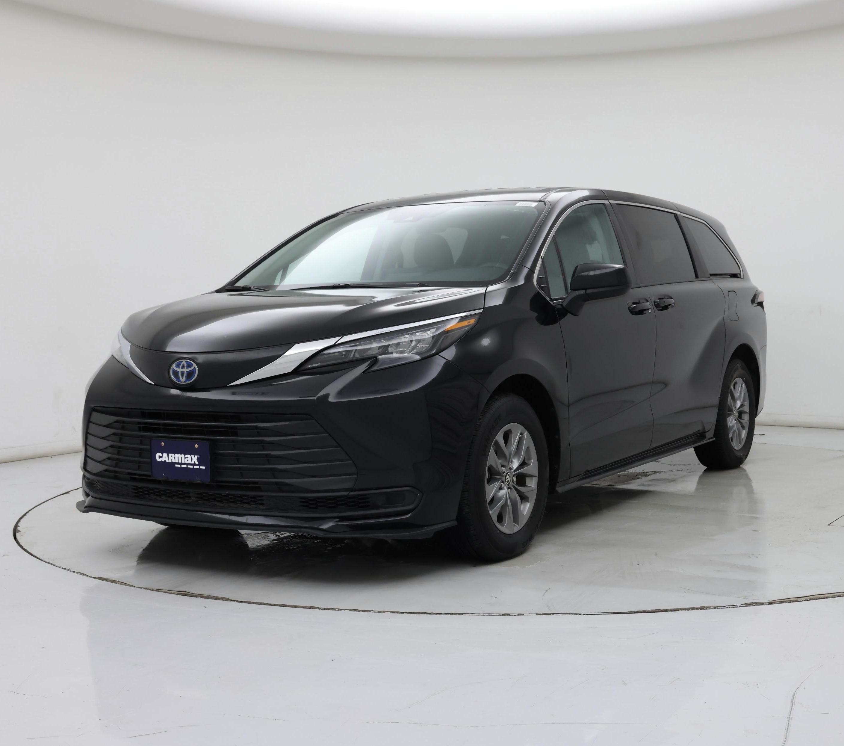 Thumbnail: 2024 Toyota Sienna - 4