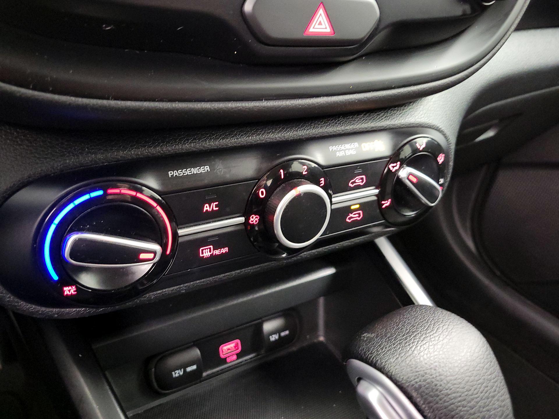 Thumbnail: 2021 Kia Soul - 16