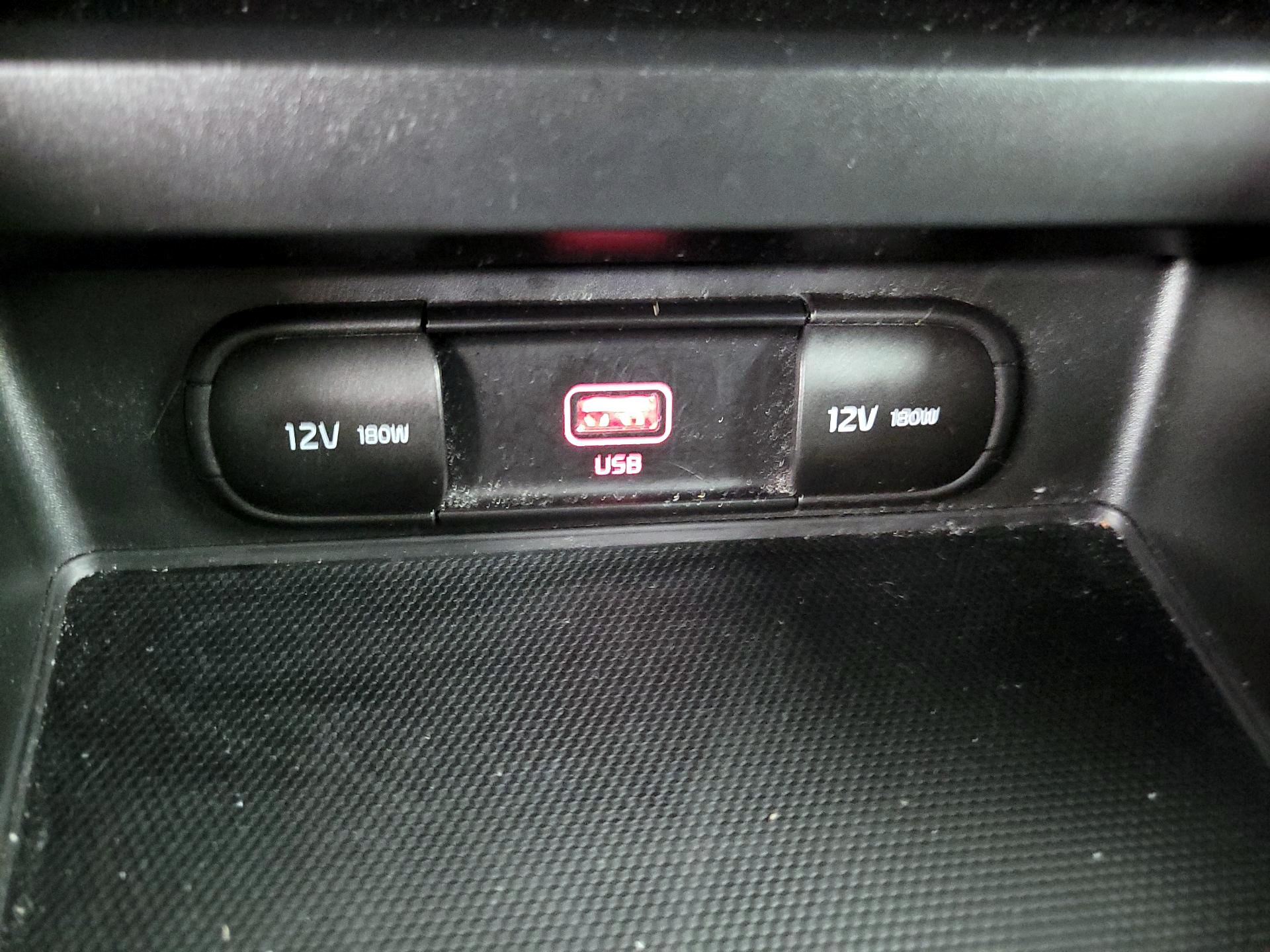 Thumbnail: 2021 Kia Soul - 18