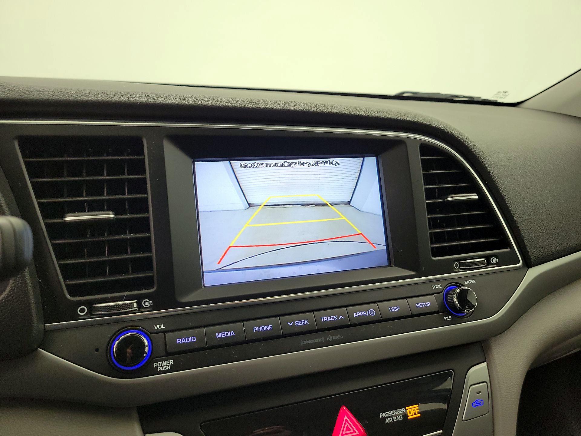 Thumbnail: 2018 Hyundai Elantra - 14