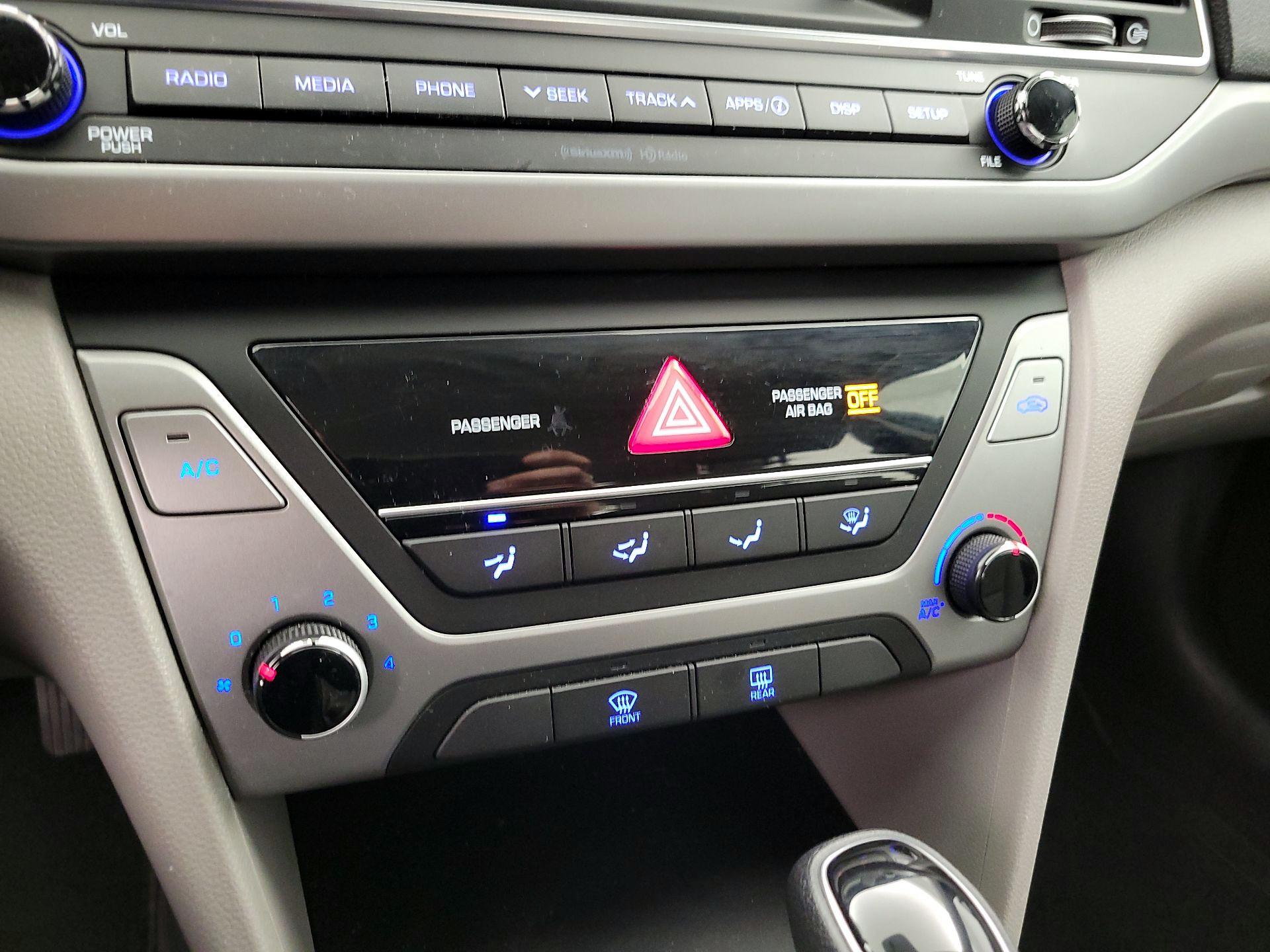 Thumbnail: 2018 Hyundai Elantra - 16