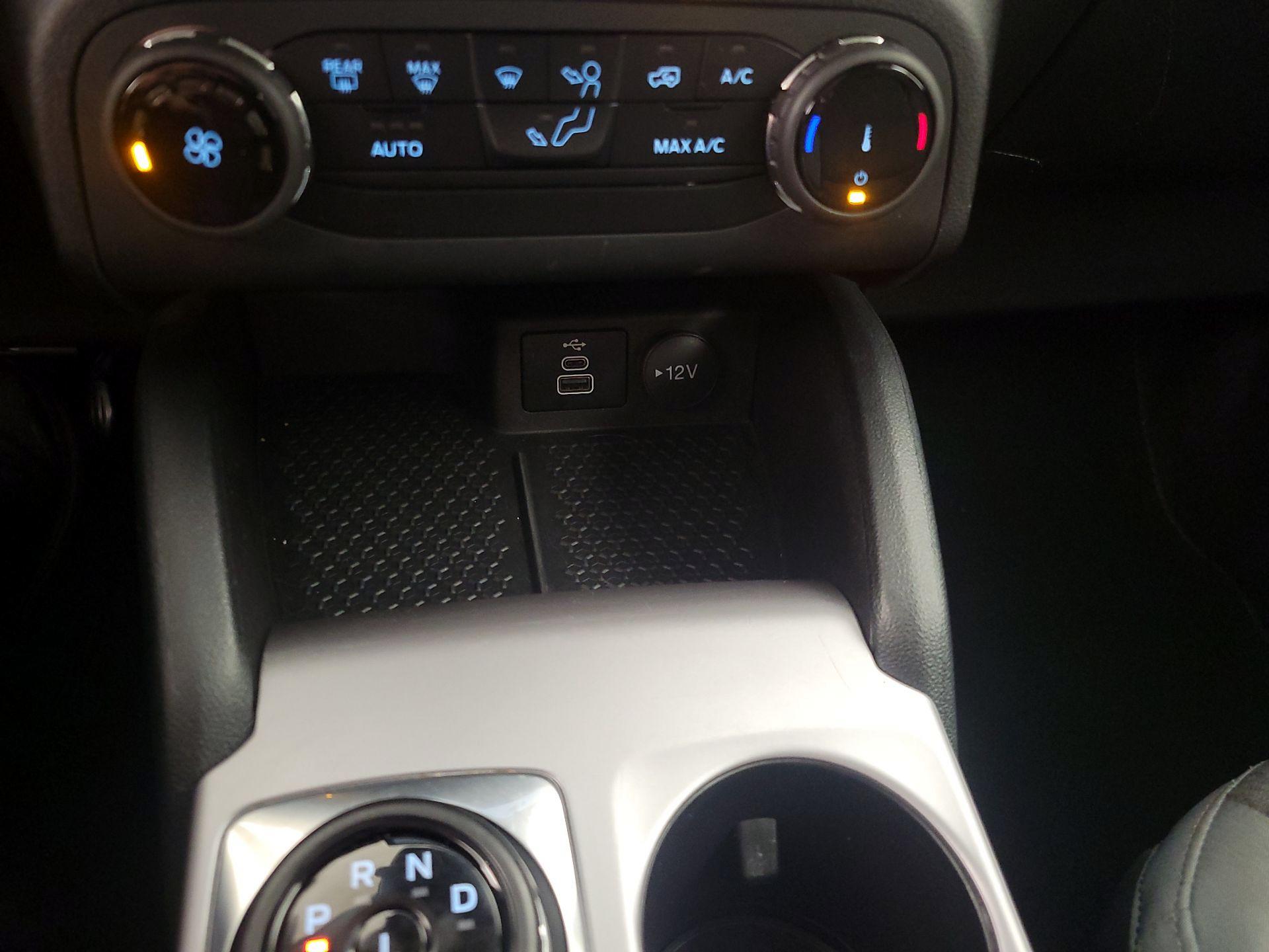 Thumbnail: 2024 Ford Bronco Sport - 18