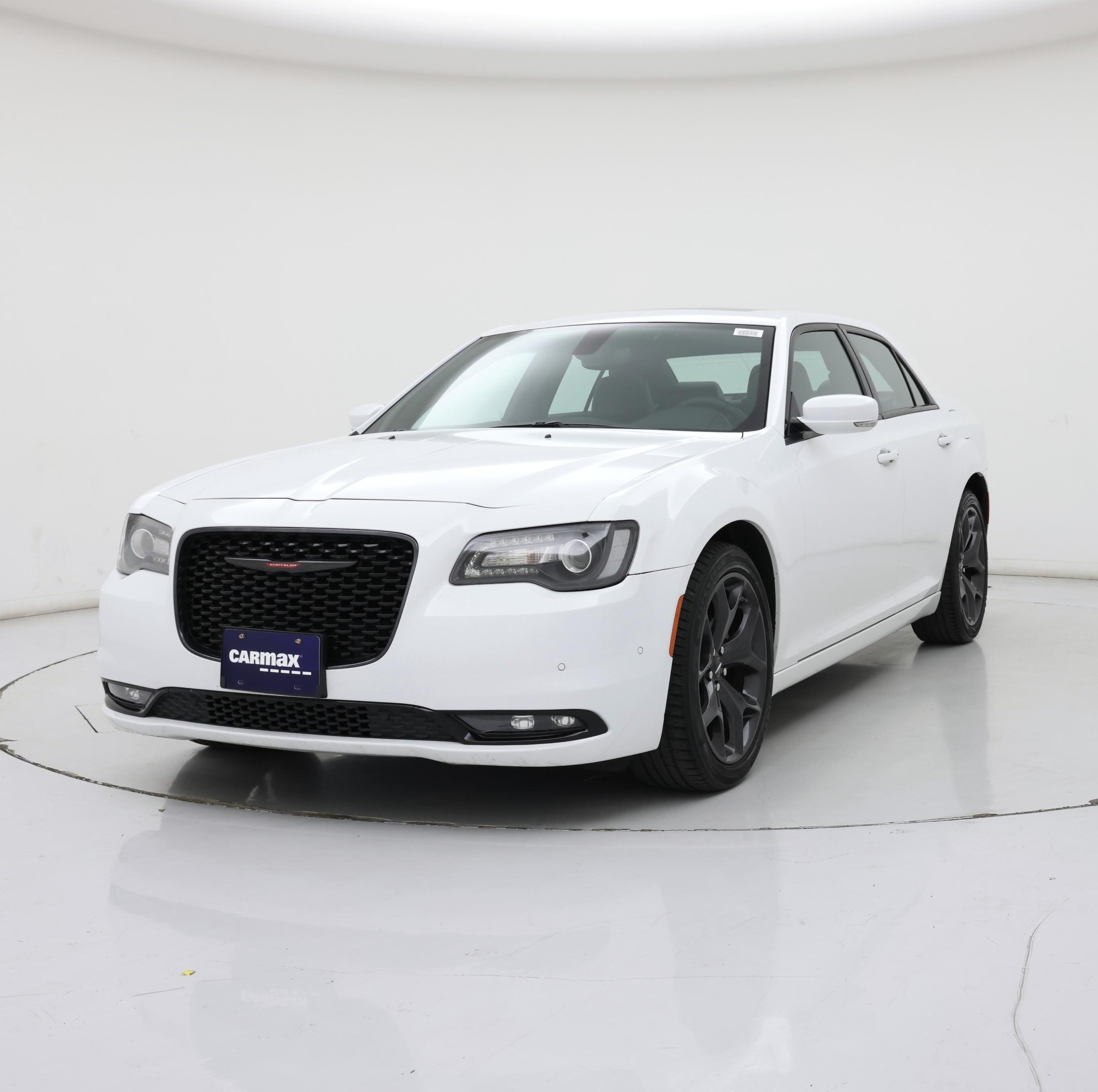 Thumbnail: 2023 Chrysler 300 - 4