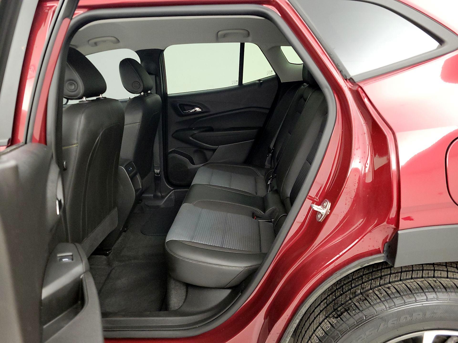 Thumbnail: 2024 Chevrolet Trax - 19